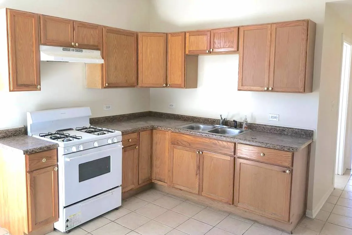 4218 W POTOMAC AVE 60651-4218 W. Potomac-unit#02-Chicago-IL