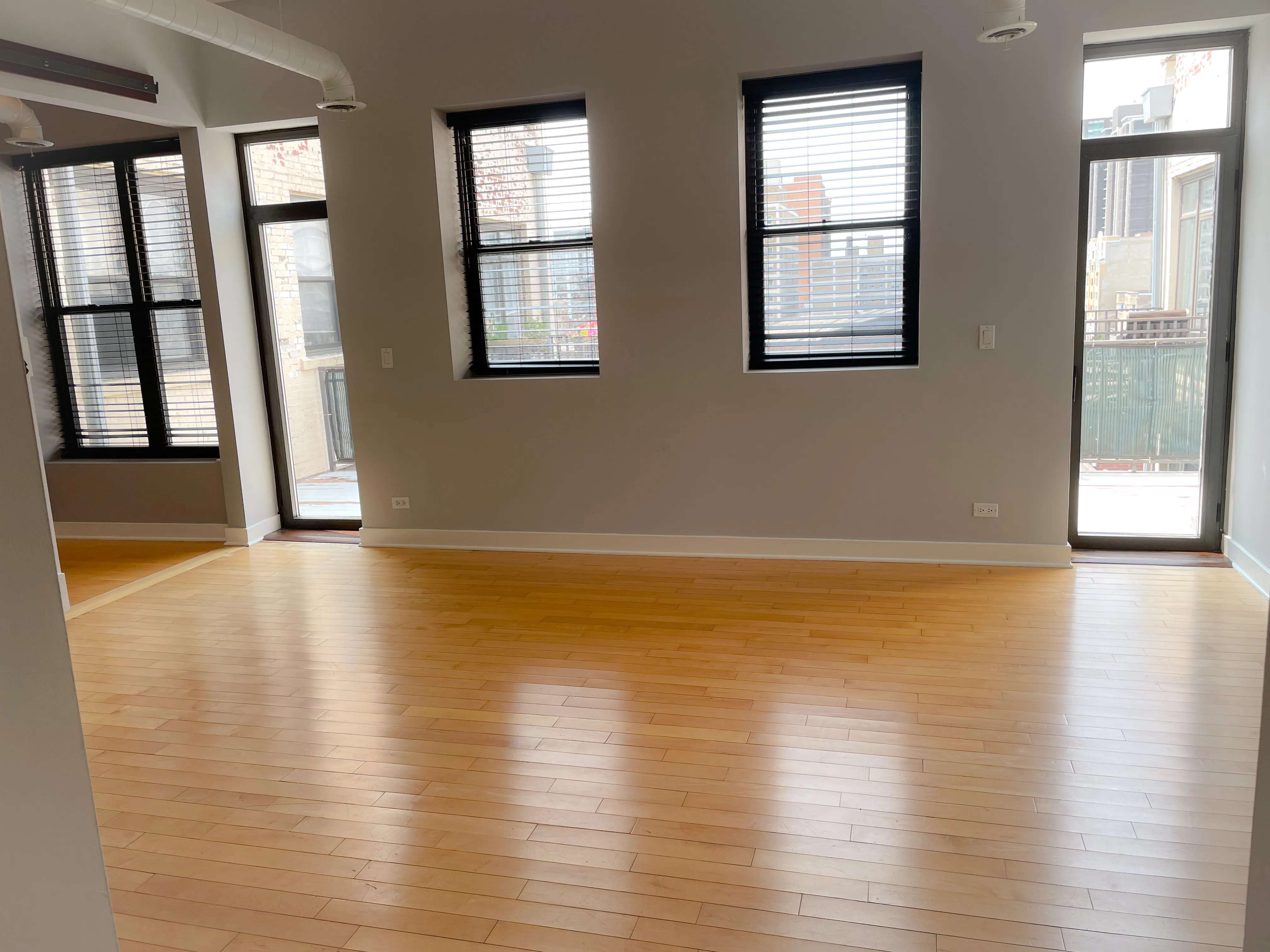811 W EASTWOOD AVE 60640-Eastwood By the Lake Condos-unit#A607-Chicago-IL