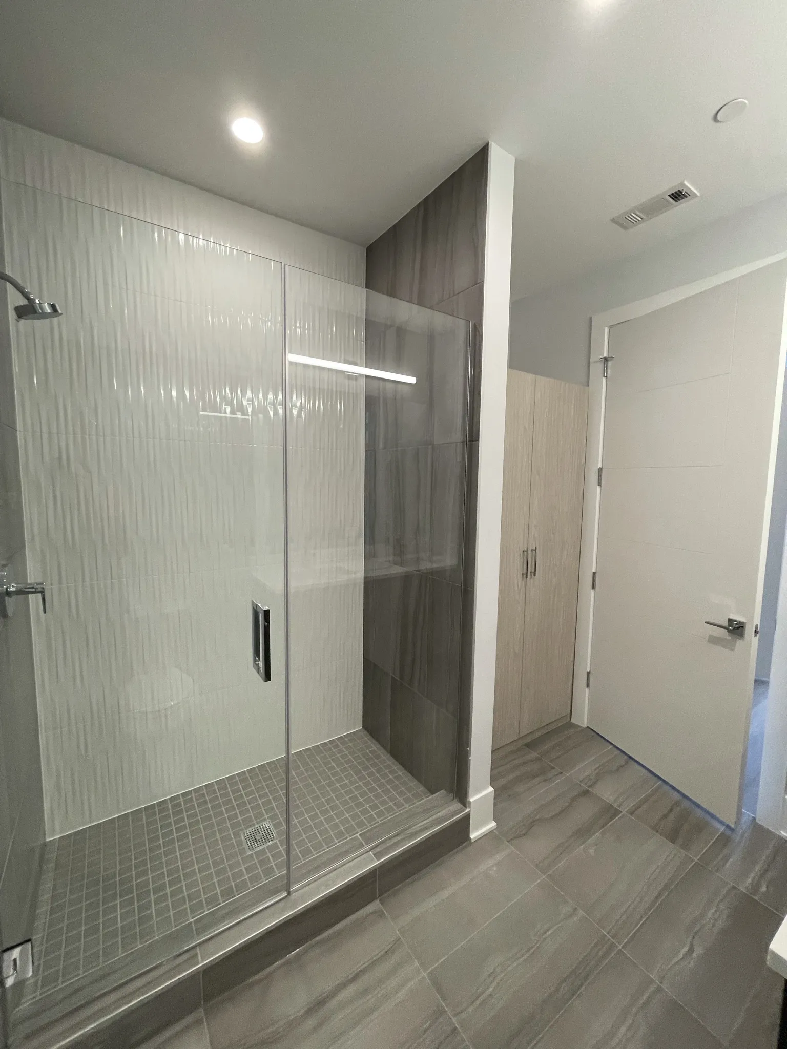 2353 W WABANSIA AVE 60647-Bucktown Gateway Apts-unit#0509-Chicago-IL