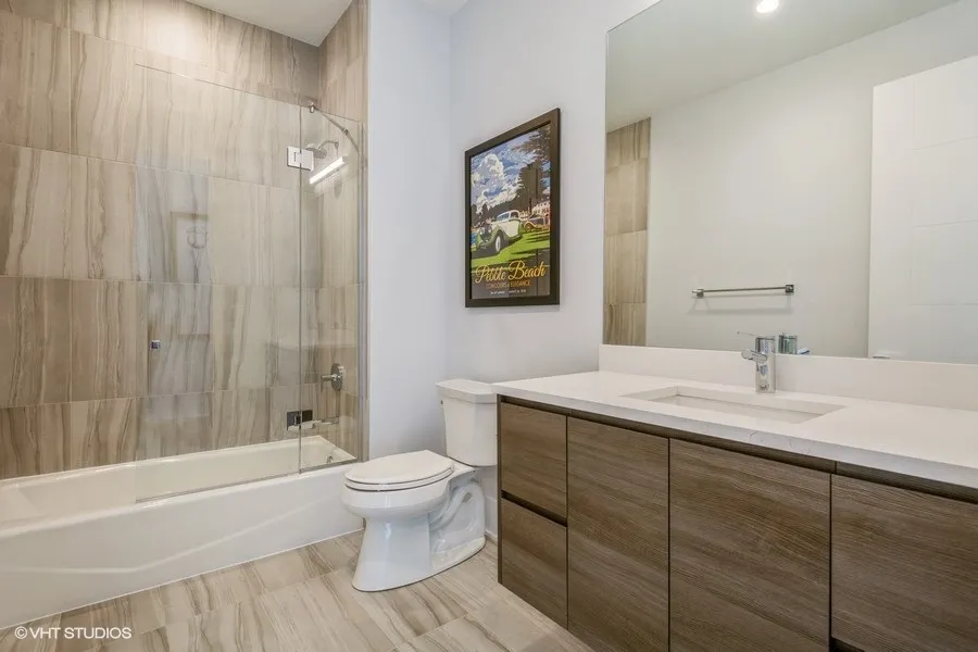 2353 W WABANSIA AVE 60647-unit#003-Chicago-IL