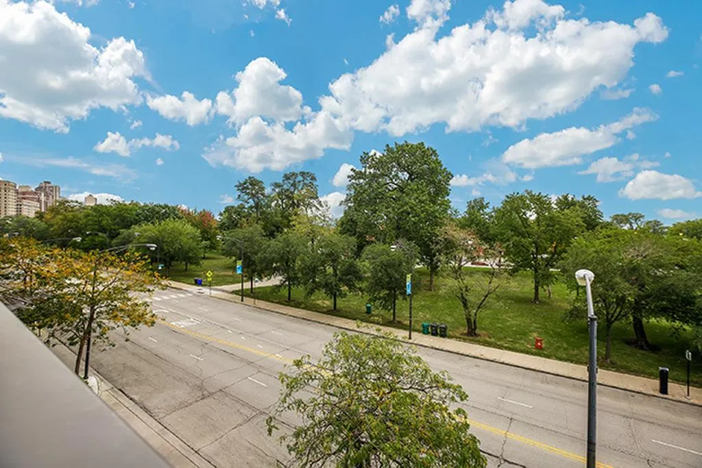 1850 N CLARK ST 60614-Hemingway-unit#1606-Chicago-IL