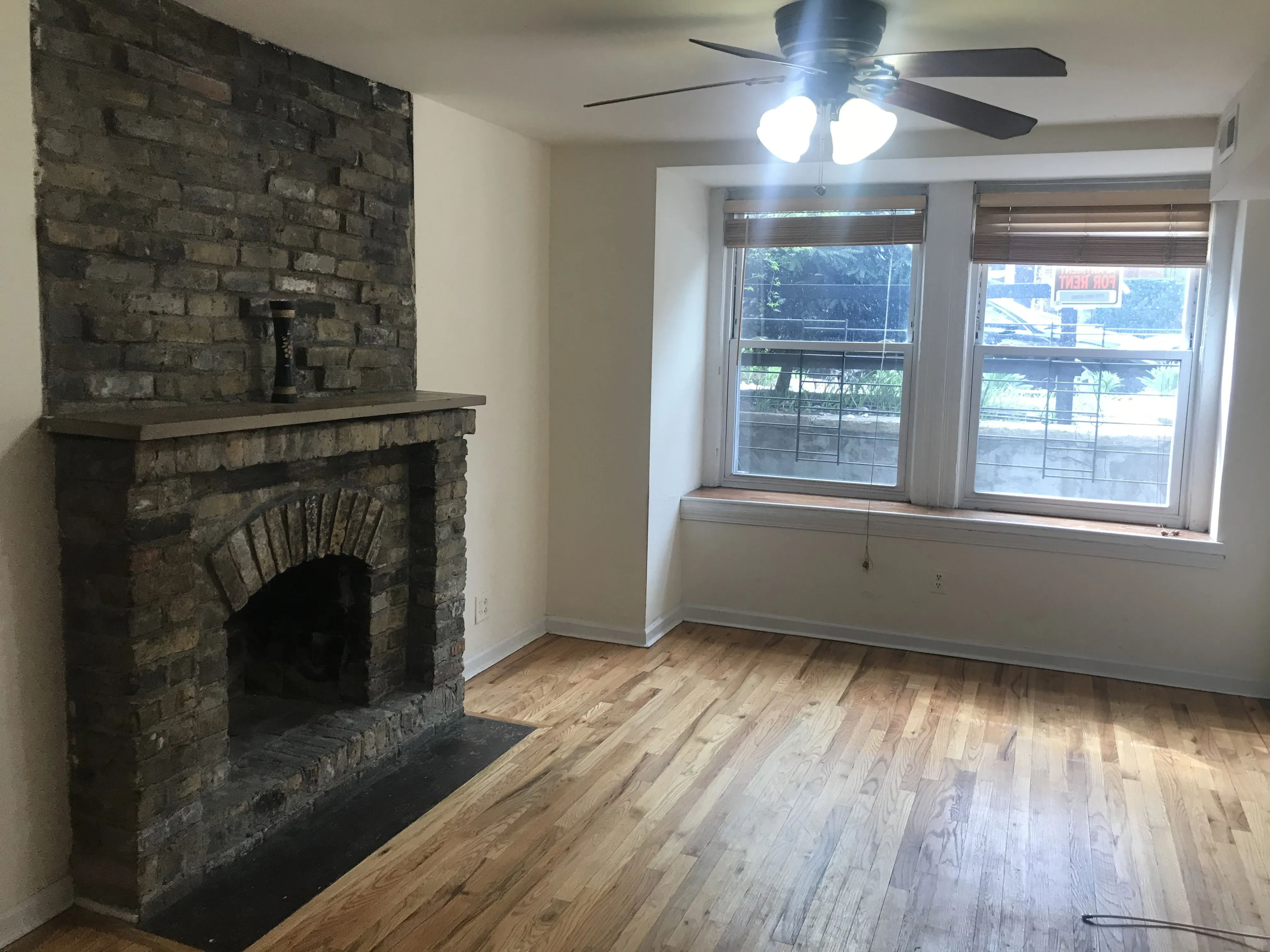 1042 W WEBSTER AVE 60614-unit#bsmt-Chicago-IL