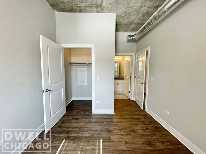 3833 N BROADWAY 60613-unit#612-A-Chicago-IL