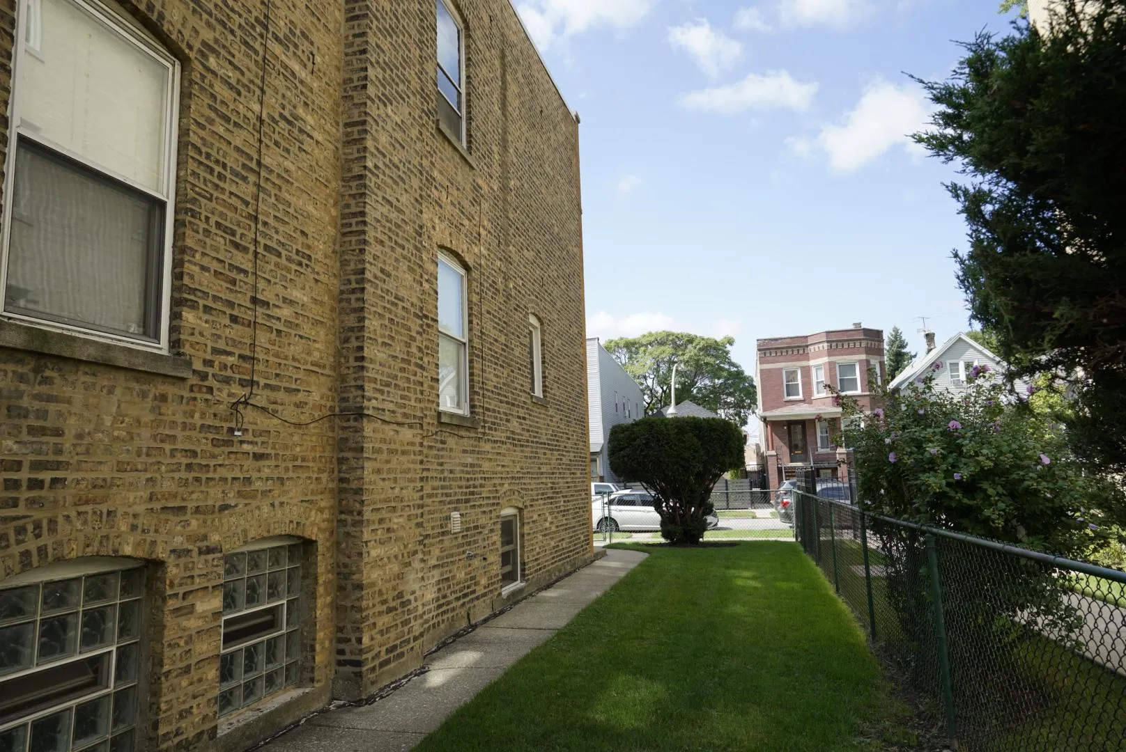 3233 N TROY ST 60618-unit#Apt 2-Chicago-IL