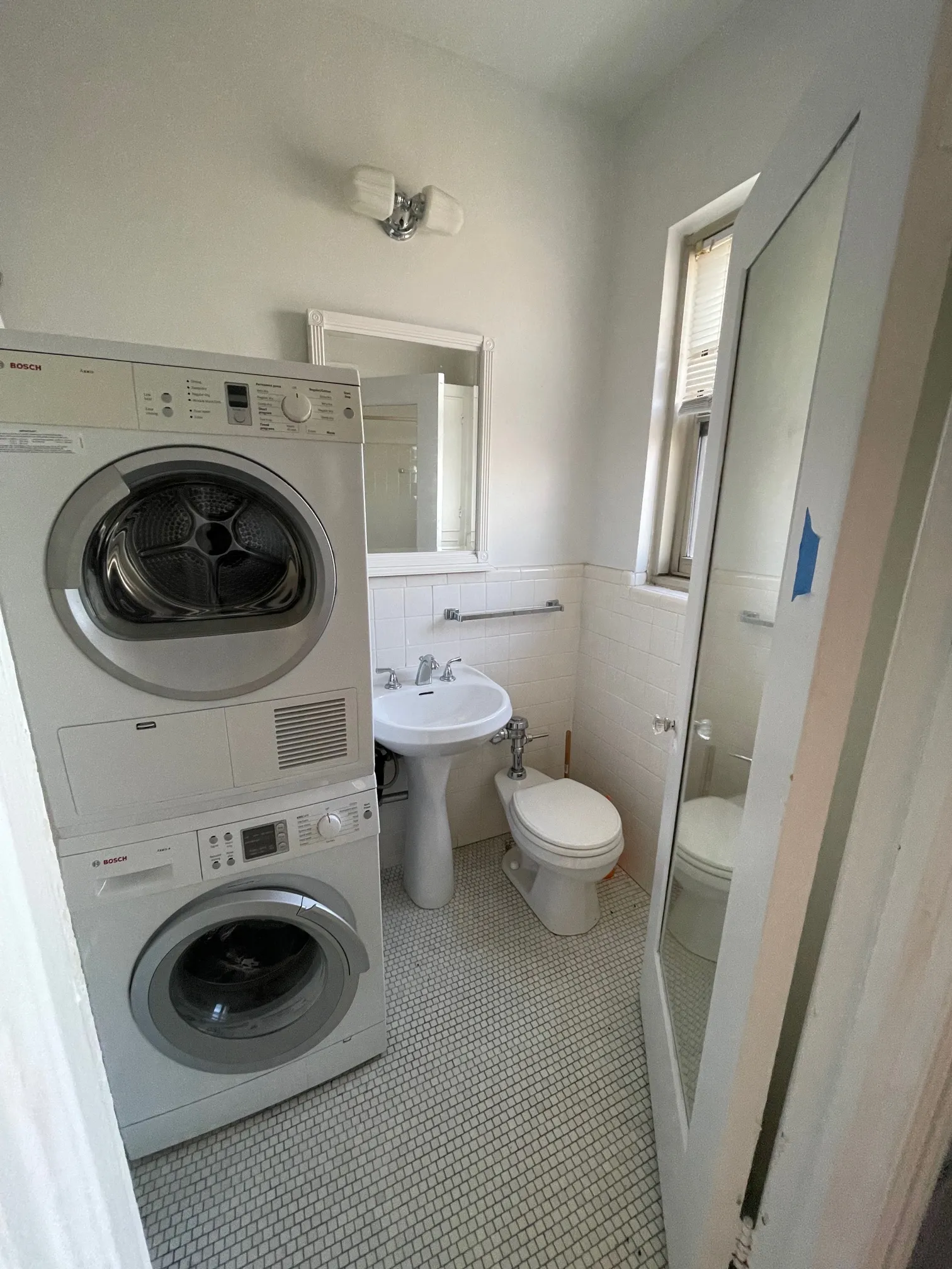 5000 S CORNELL AVE 60615-unit#17D-Chicago-IL