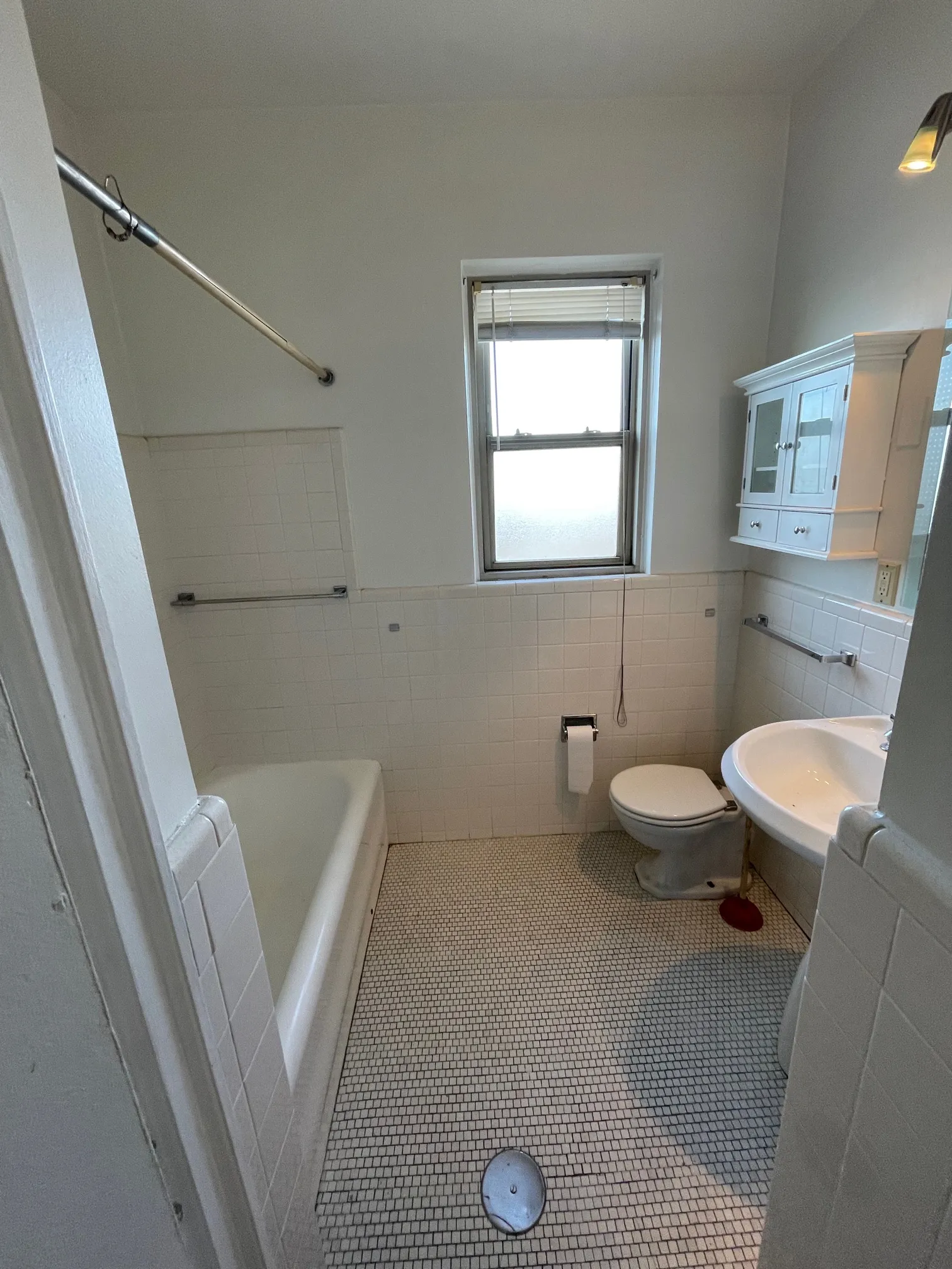 5000 S CORNELL AVE 60615-unit#17D-Chicago-IL