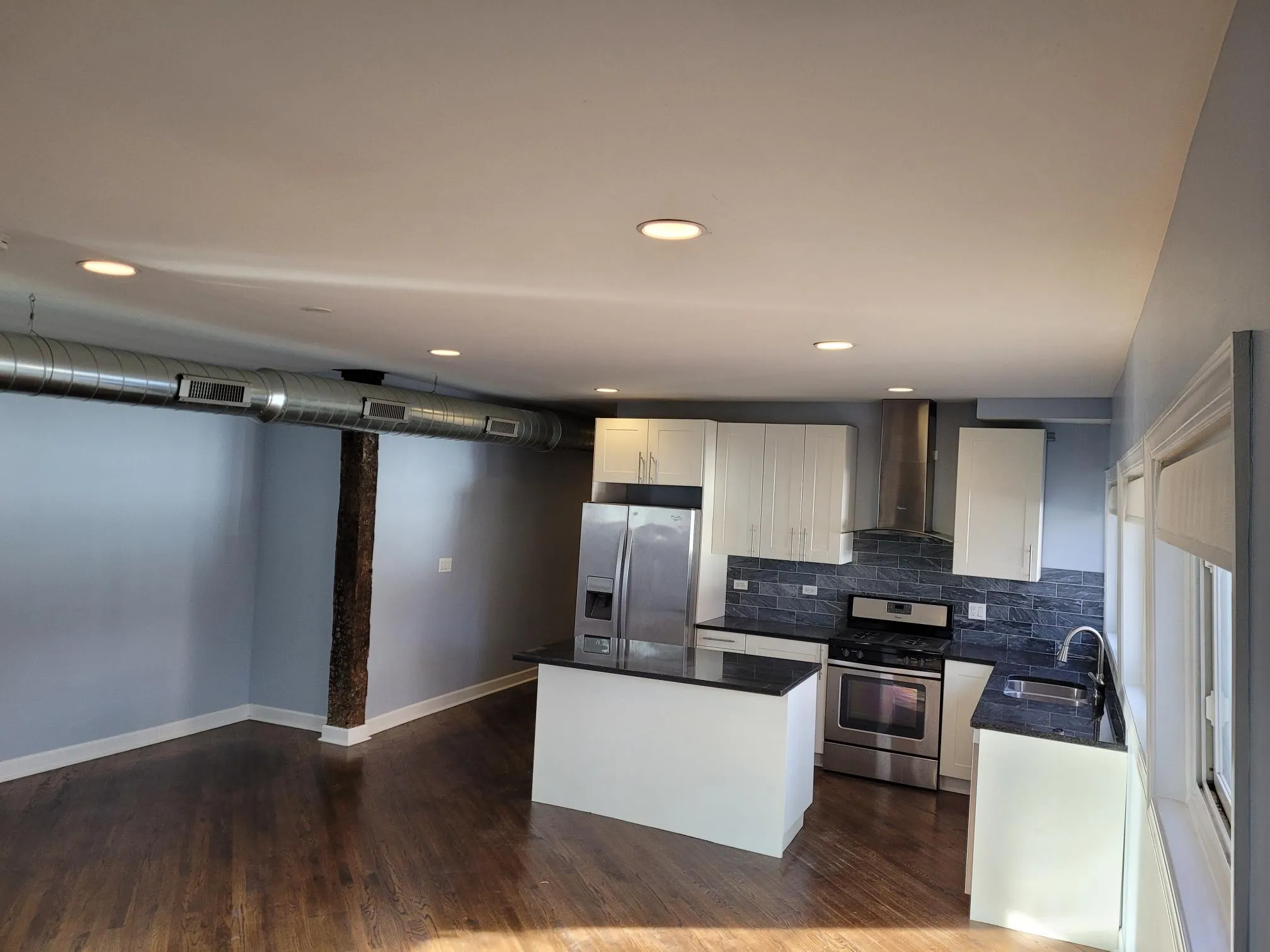 3259 N LEAVITT ST 60618-School & Leavitt-unit#1R-Chicago-IL