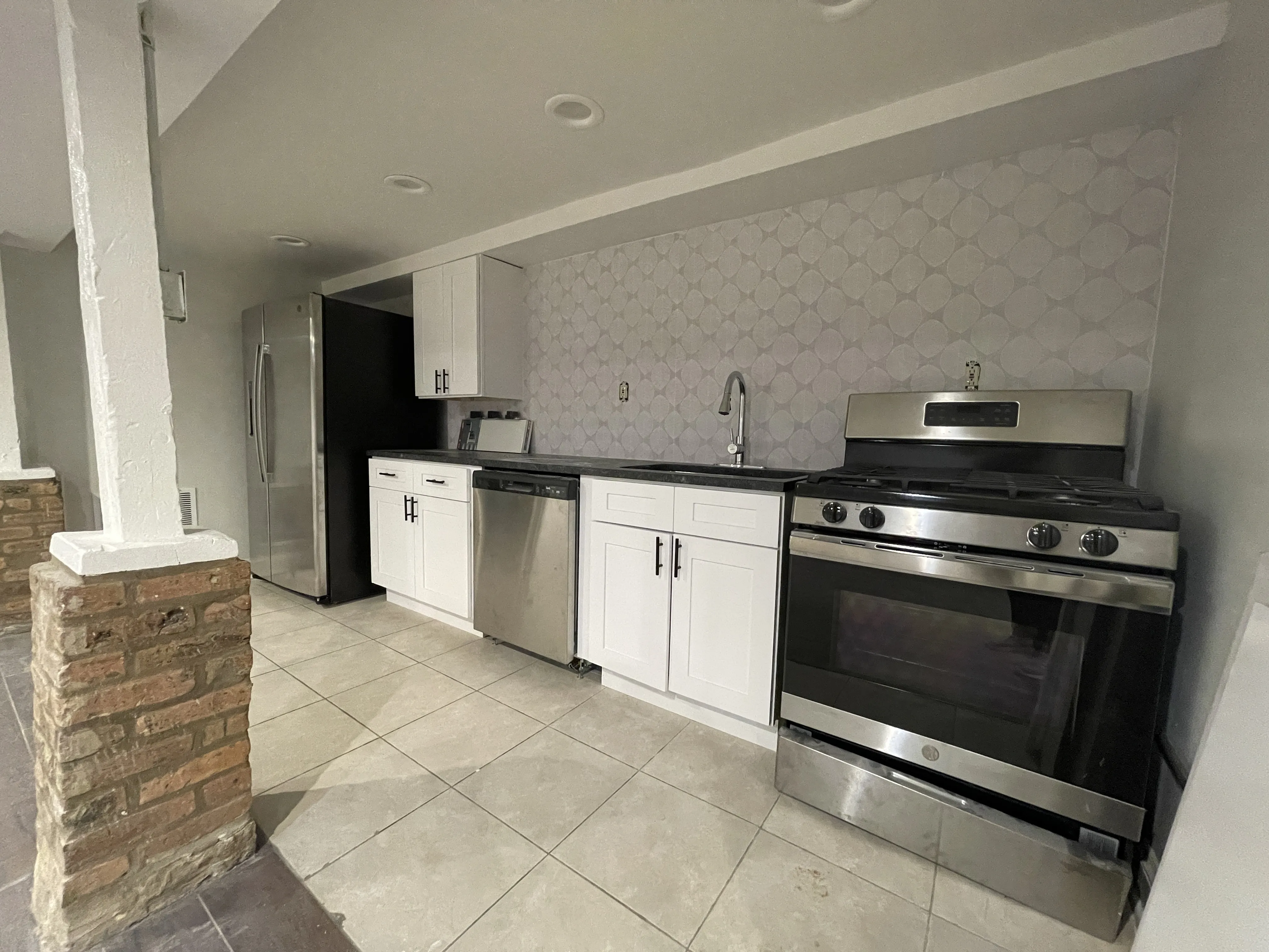 1417 W AUGUSTA BLVD 60642-unit#GARDN-Chicago-IL