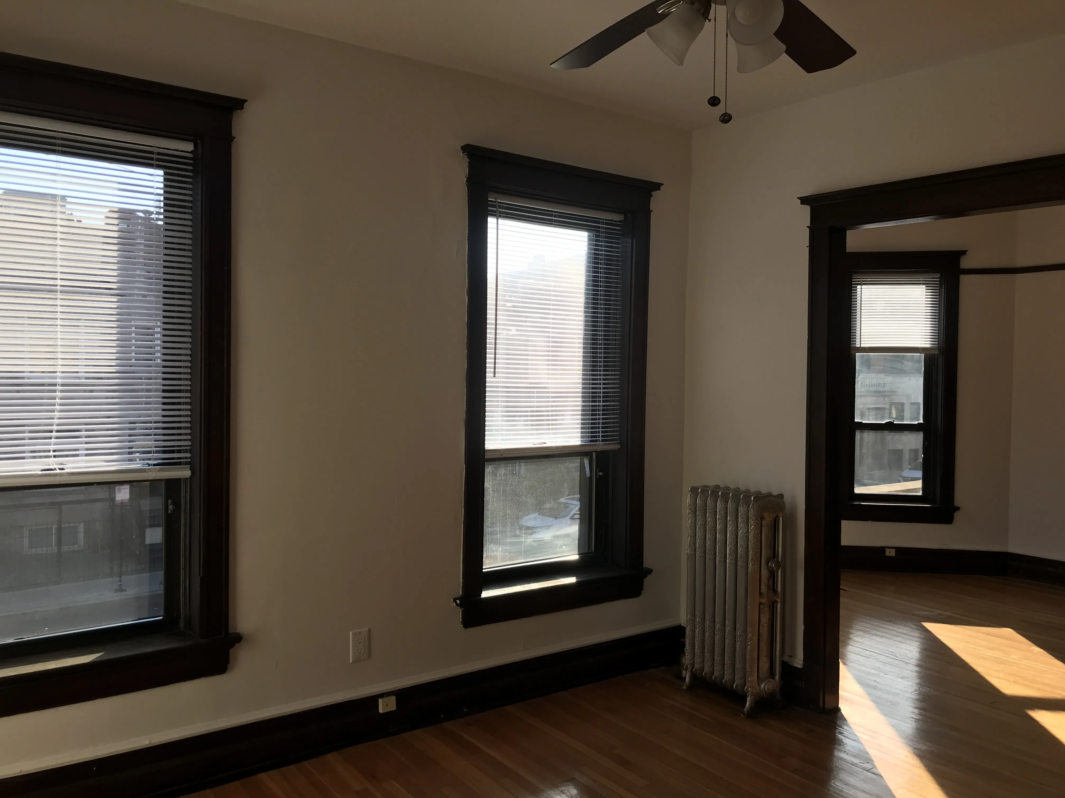 900 W ADDISON ST 60613-The Addison Apartments-unit#2-Chicago-IL