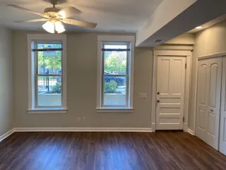 2131 N OAKLEY AVE 60647-unit#Apt-B-Chicago-IL