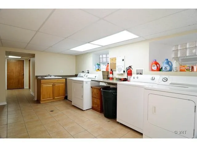 1825 N WASHTENAW AVE 60647-Greystone Manor-unit#2F-Chicago-IL