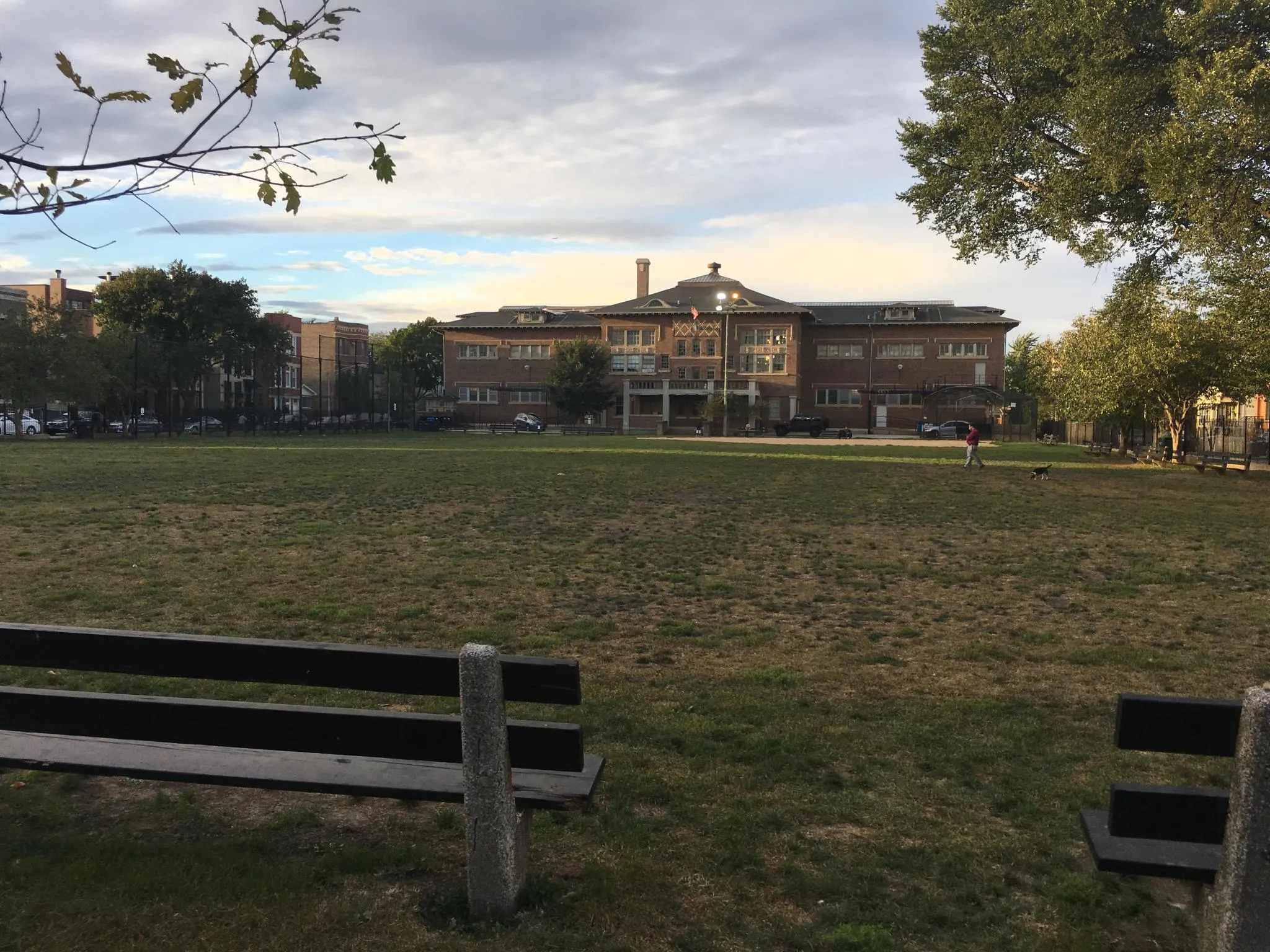 2131 N OAKLEY AVE 60647-unit#Apt-B-Chicago-IL