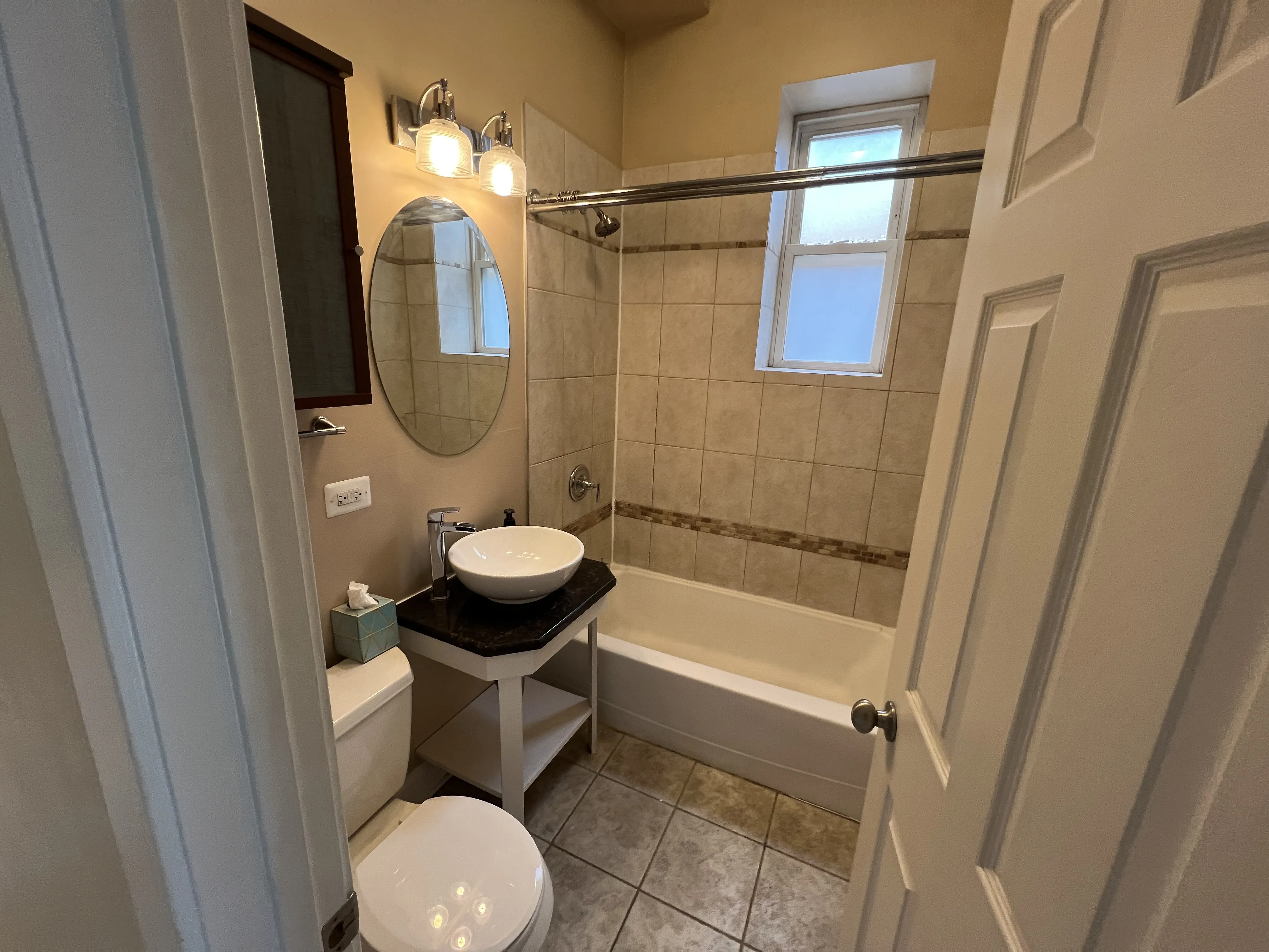 1825 N WASHTENAW AVE 60647-Greystone Manor-unit#2F-Chicago-IL