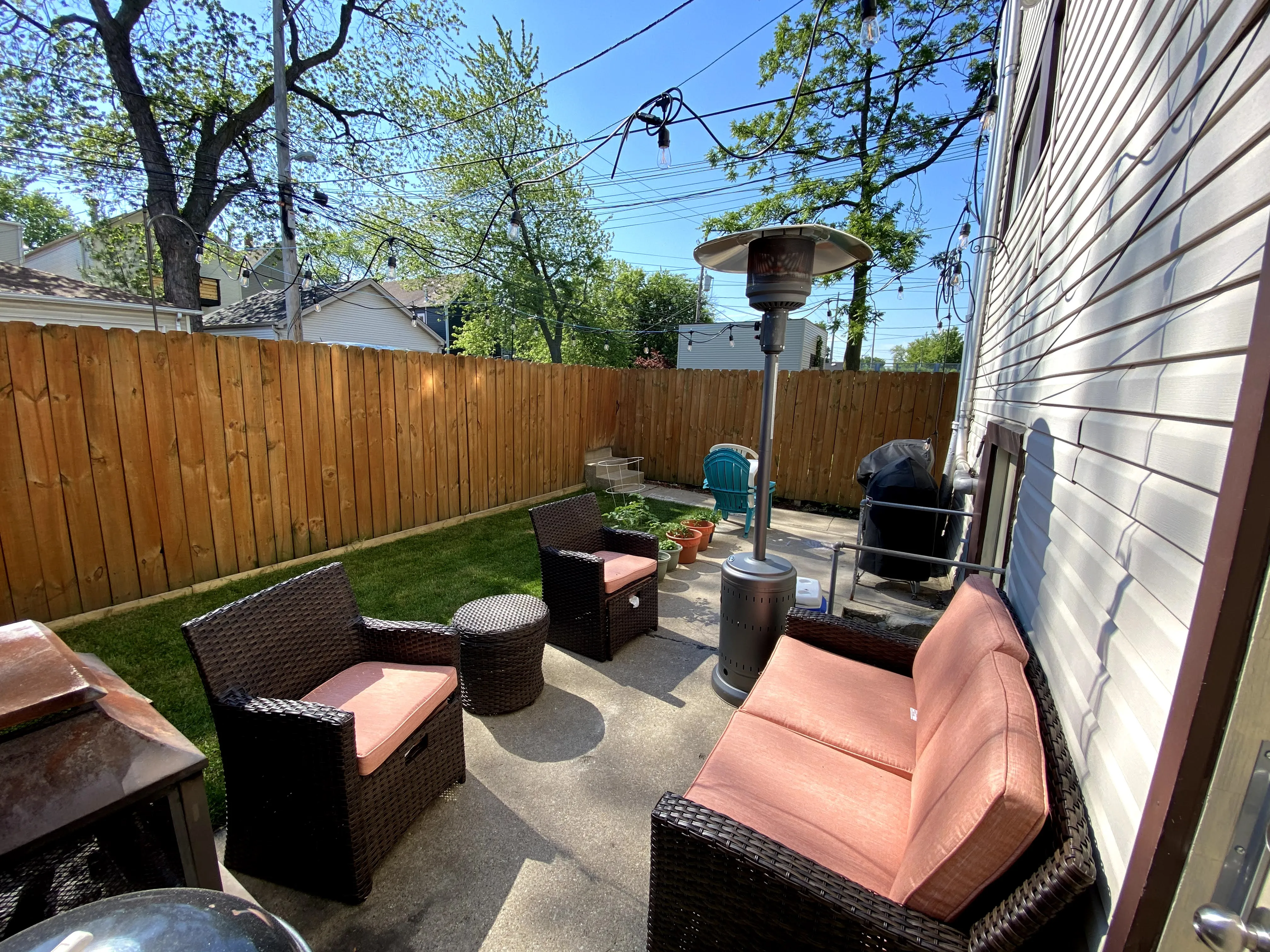 1825 N WASHTENAW AVE 60647-Greystone Manor-unit#2F-Chicago-IL