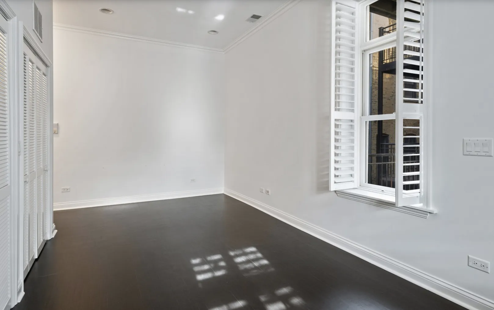 2214 N SEDGWICK ST 60614-unit#2-S-Chicago-IL