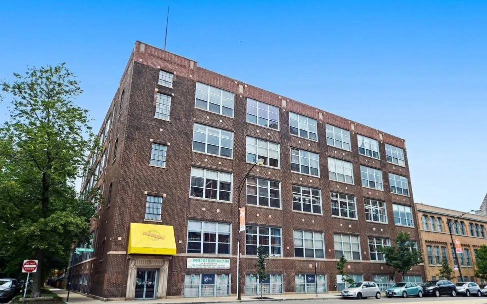 1733 W IRVING PARK RD 60613-Postcard Place Lofts-unit#210-Chicago-IL