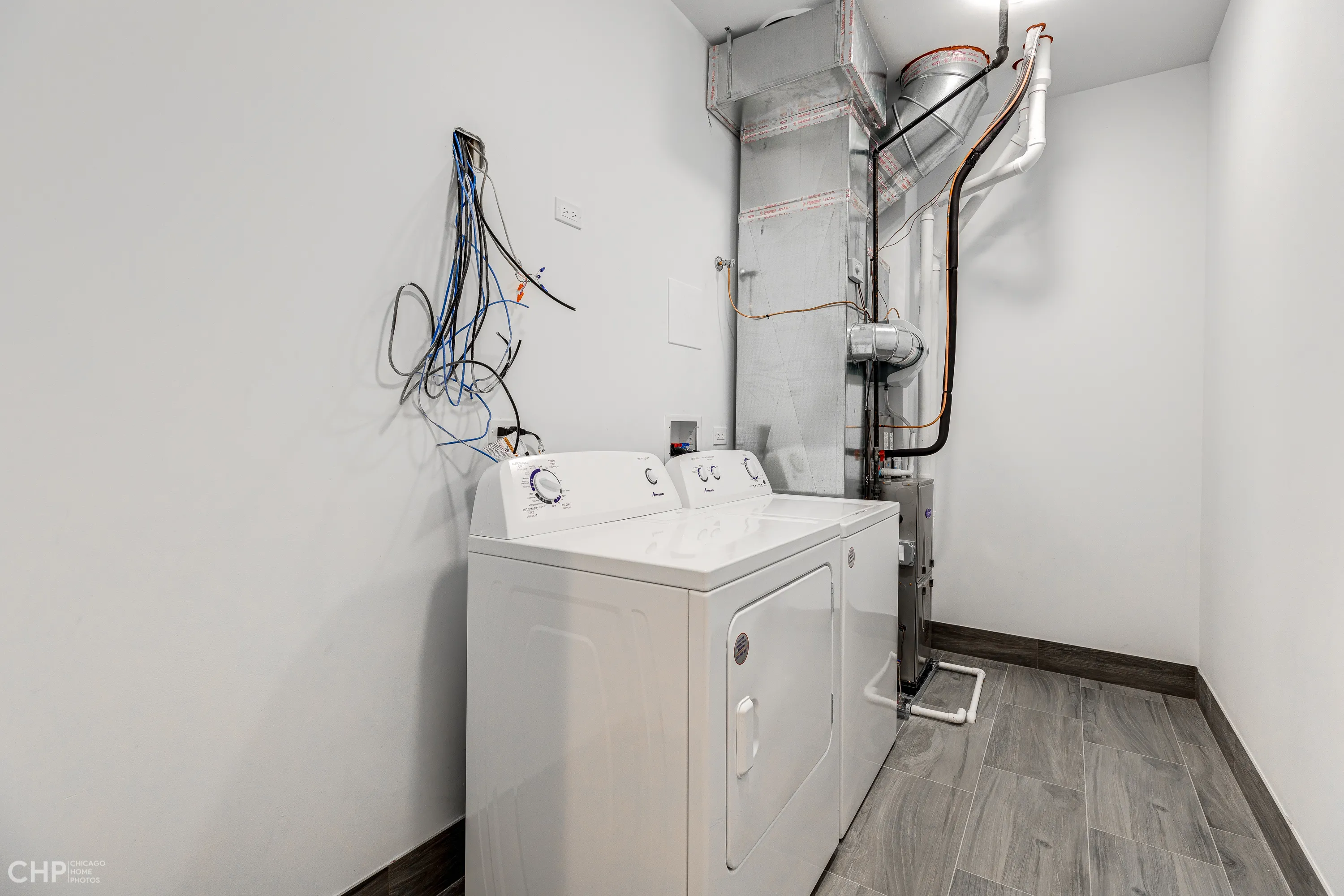 2823 W BELMONT AVE 60618-unit#204-Chicago-IL