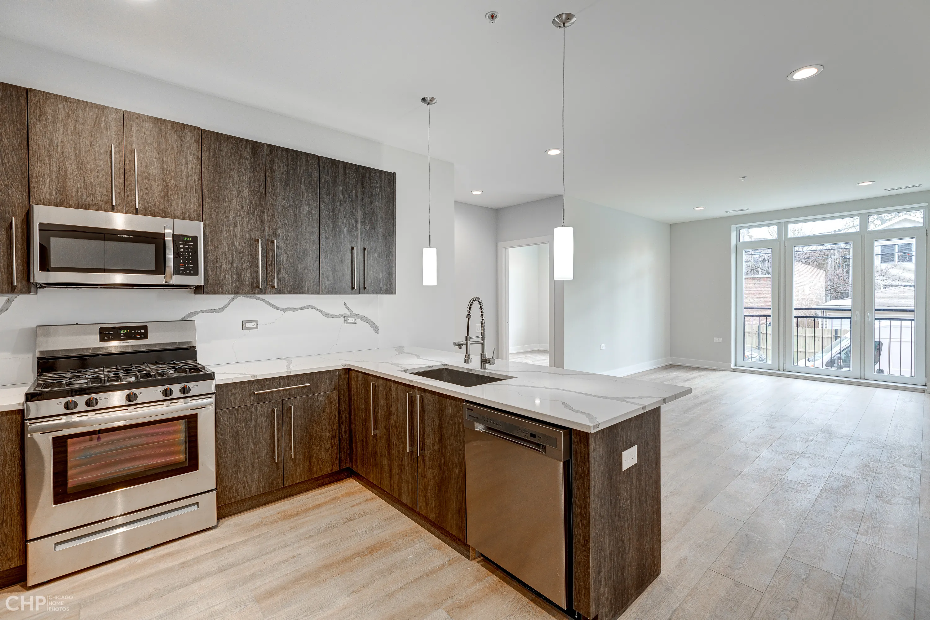 2823 W BELMONT AVE 60618-unit#204-Chicago-IL