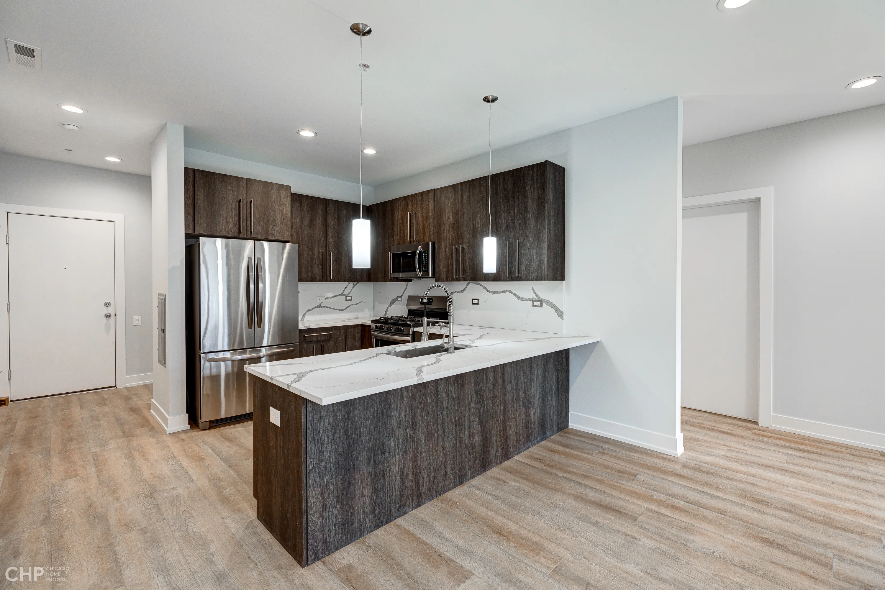 2823 W BELMONT AVE 60618-unit#204-Chicago-IL