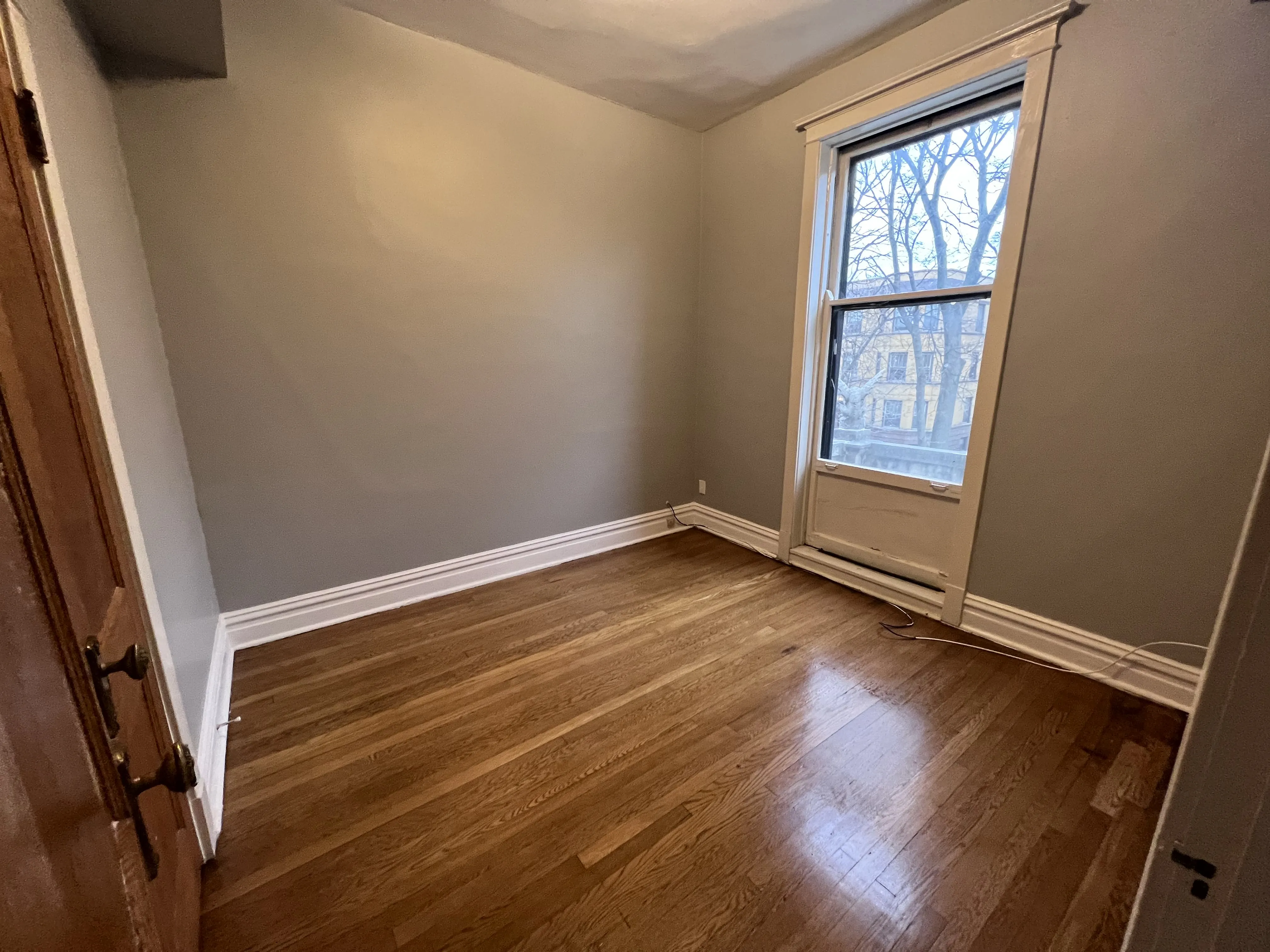 1327 W GRANVLE AVE 60660-unit#02-Chicago-IL