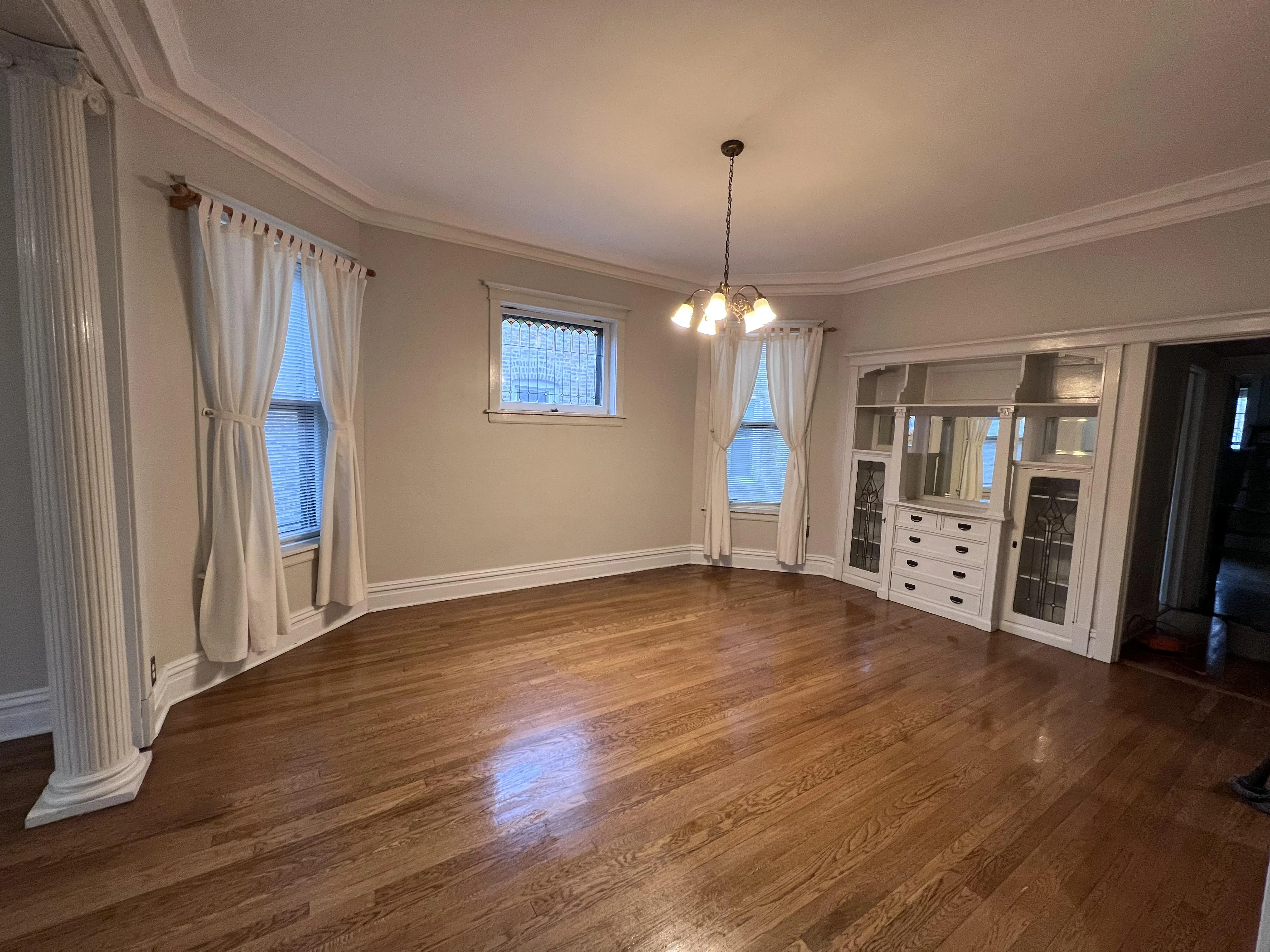 1327 W GRANVLE AVE 60660-unit#02-Chicago-IL