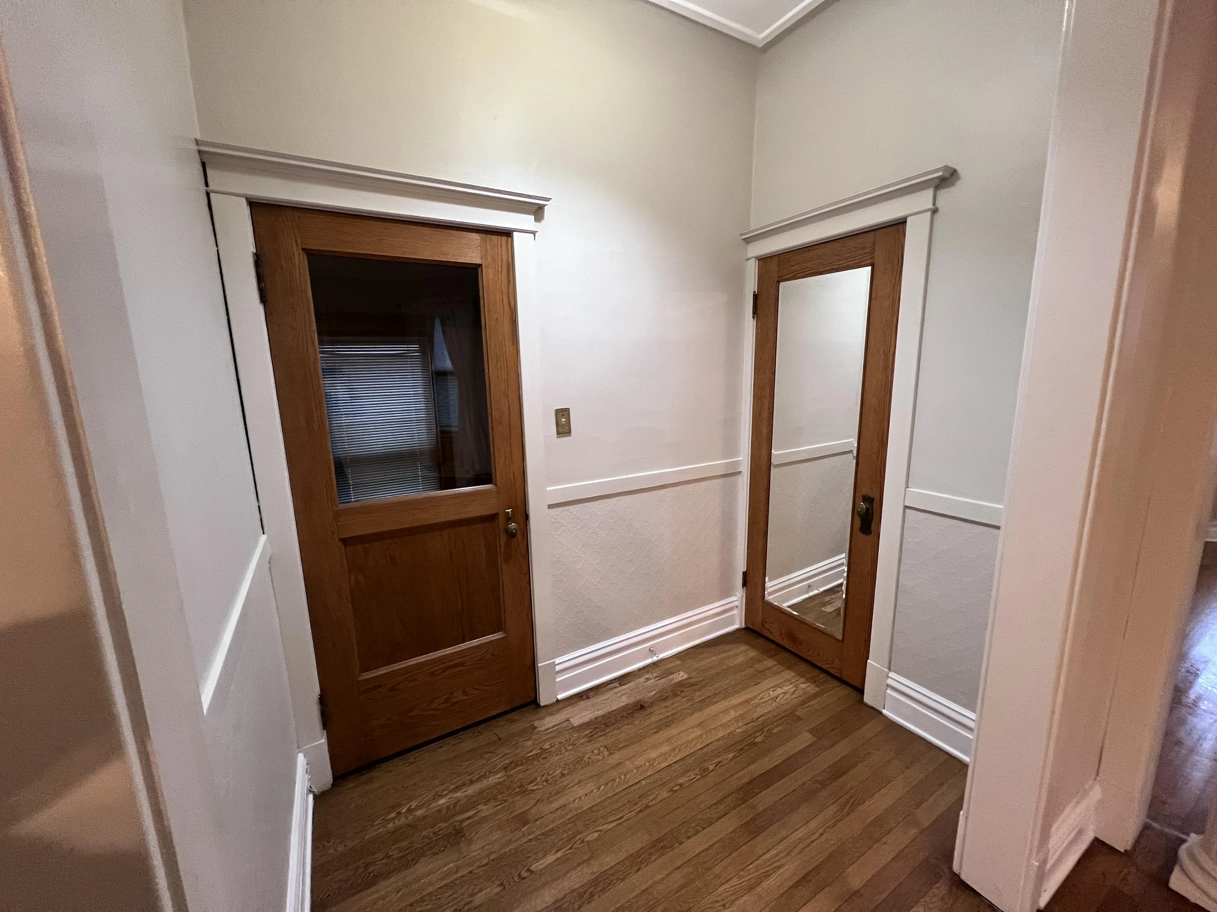 1327 W GRANVLE AVE 60660-unit#02-Chicago-IL