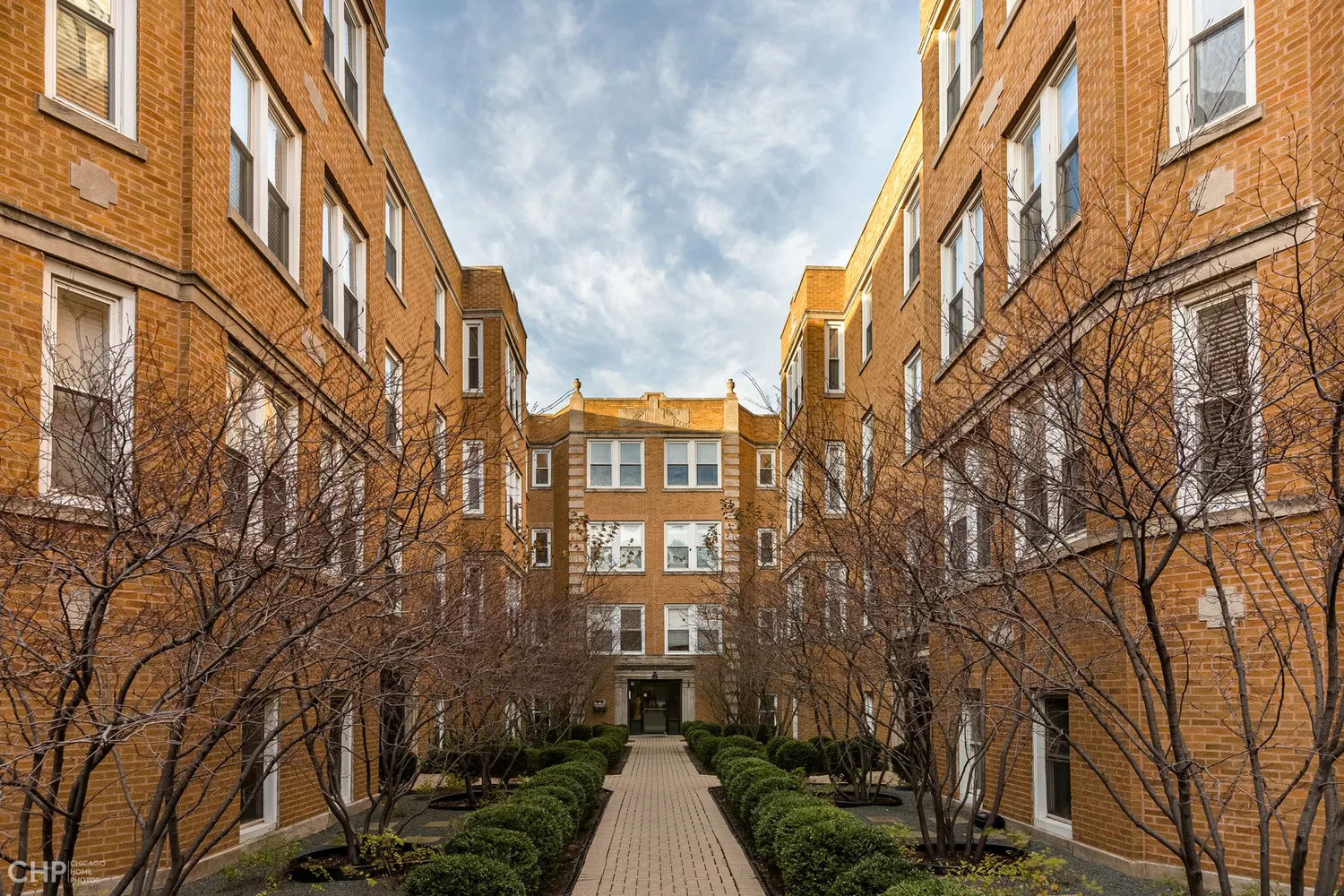 538 W BELMONT AVE 60657-unit#2S-Chicago-IL