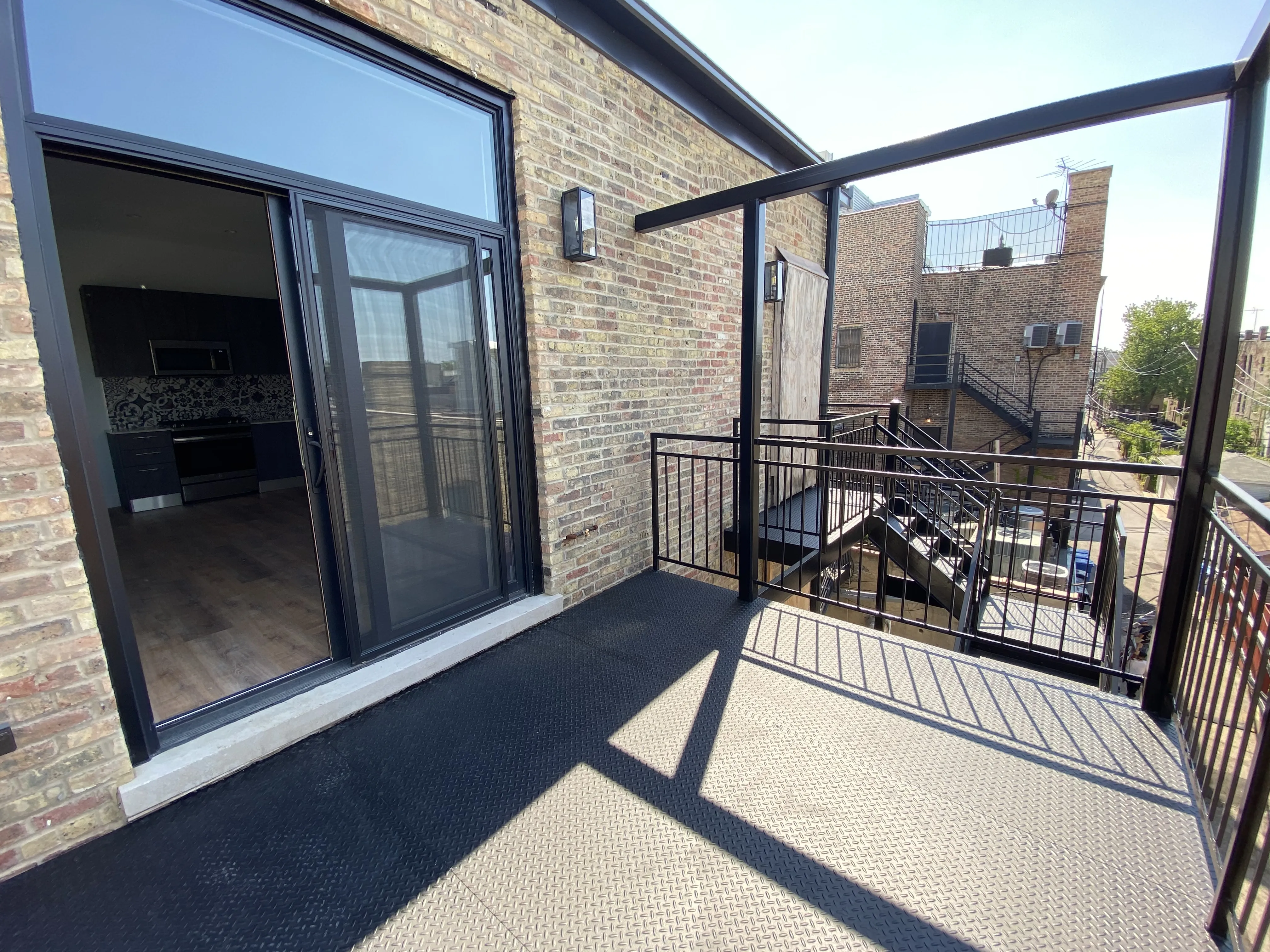 1900 W NORTH AVE 60622-unit#3R-Chicago-IL