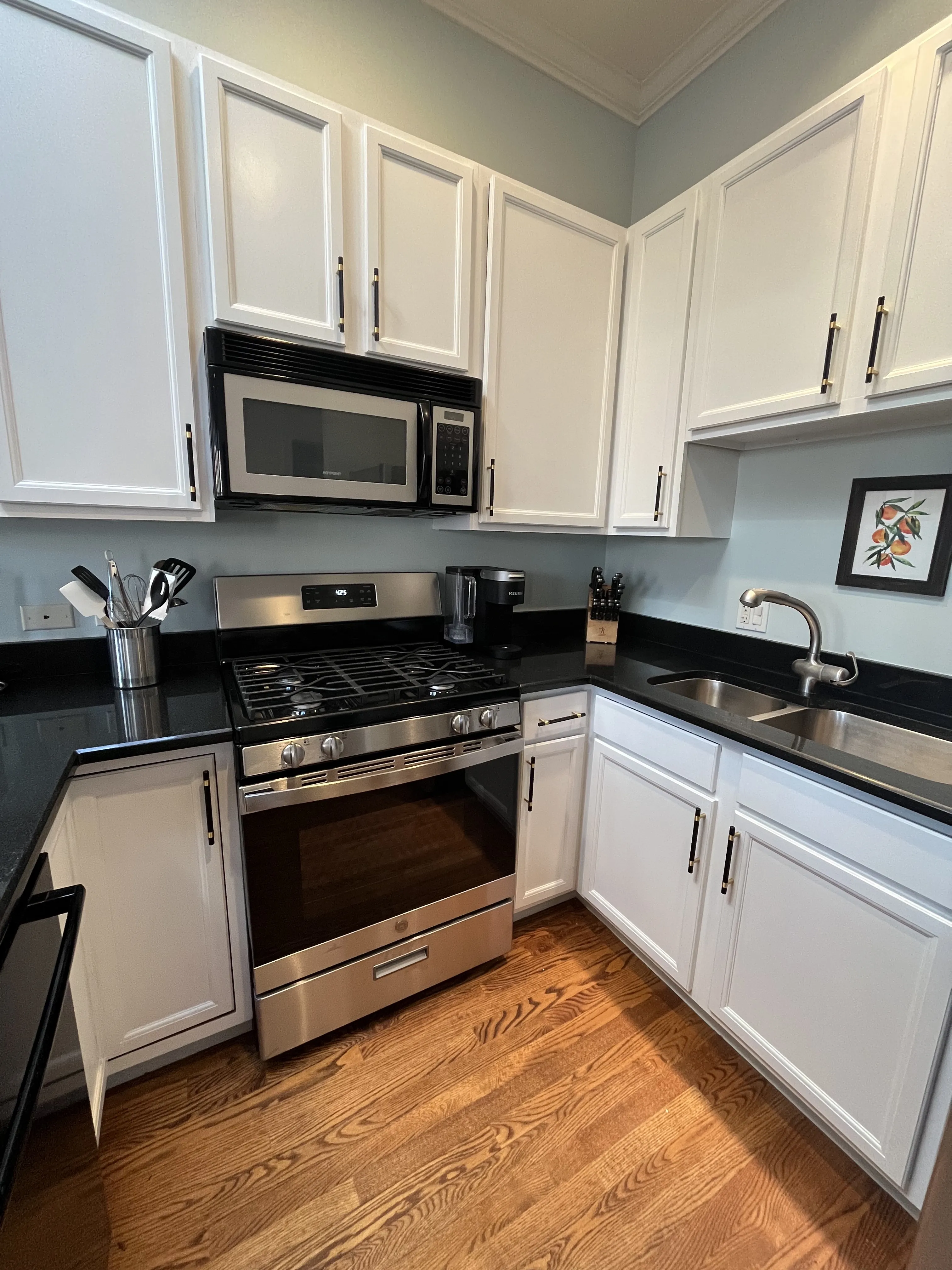 2205 W SHAKESPEARE AVE 60647-unit#2E-Chicago-IL