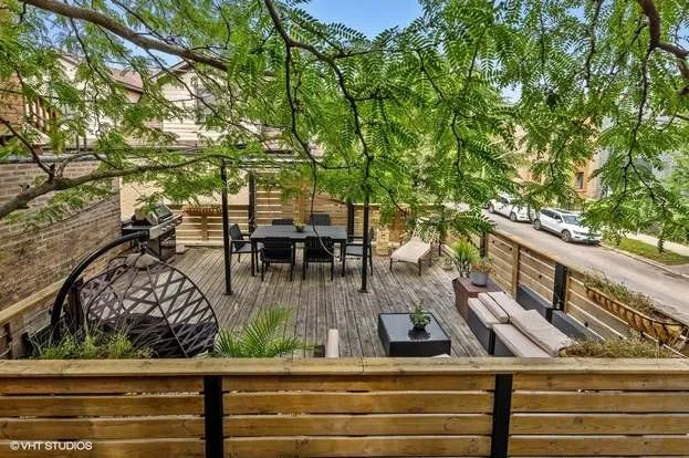 2205 W SHAKESPEARE AVE 60647-unit#2E-Chicago-IL
