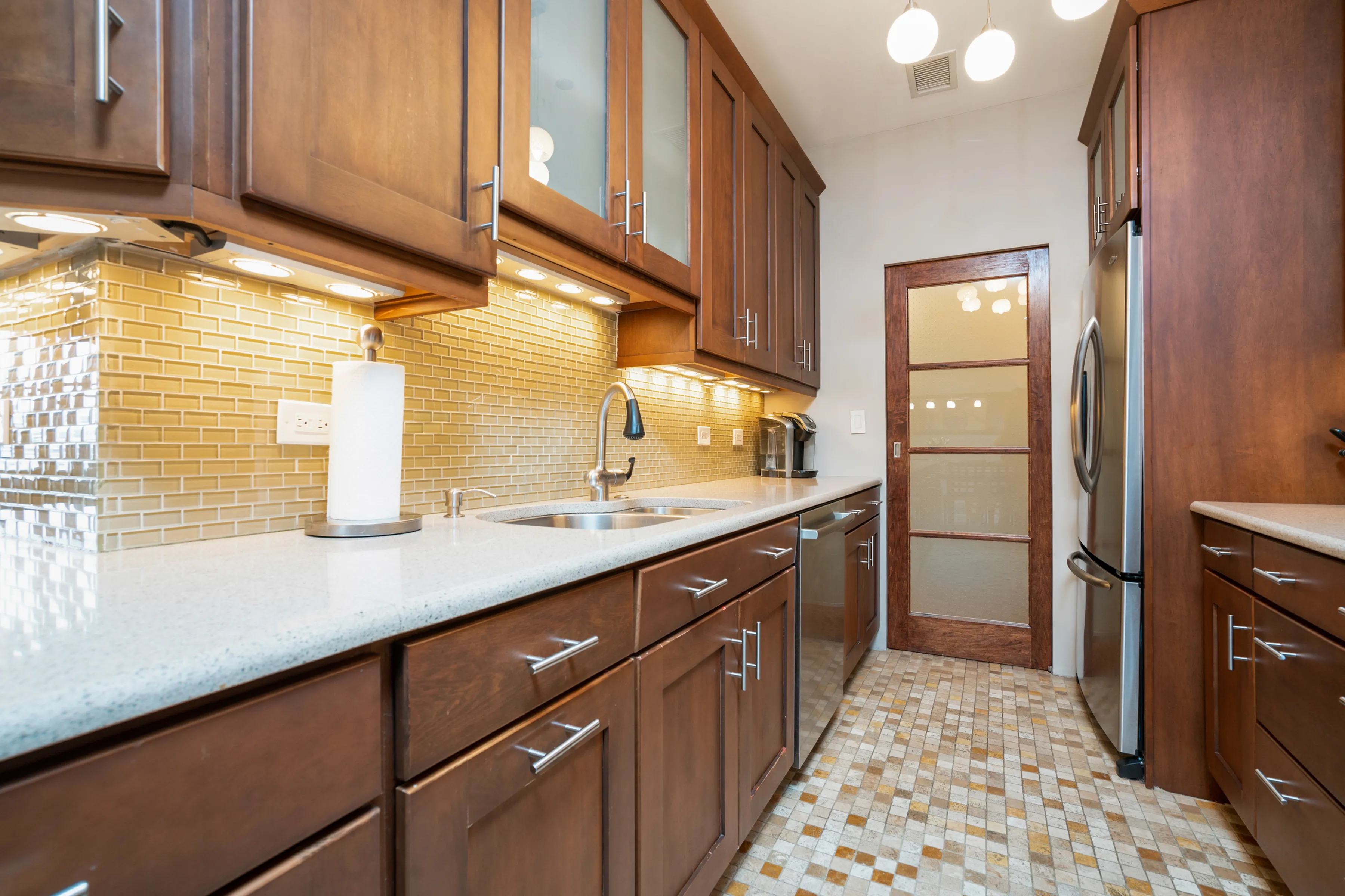 550 W SURF ST 60657-Commodore-unit#A512-Chicago-IL