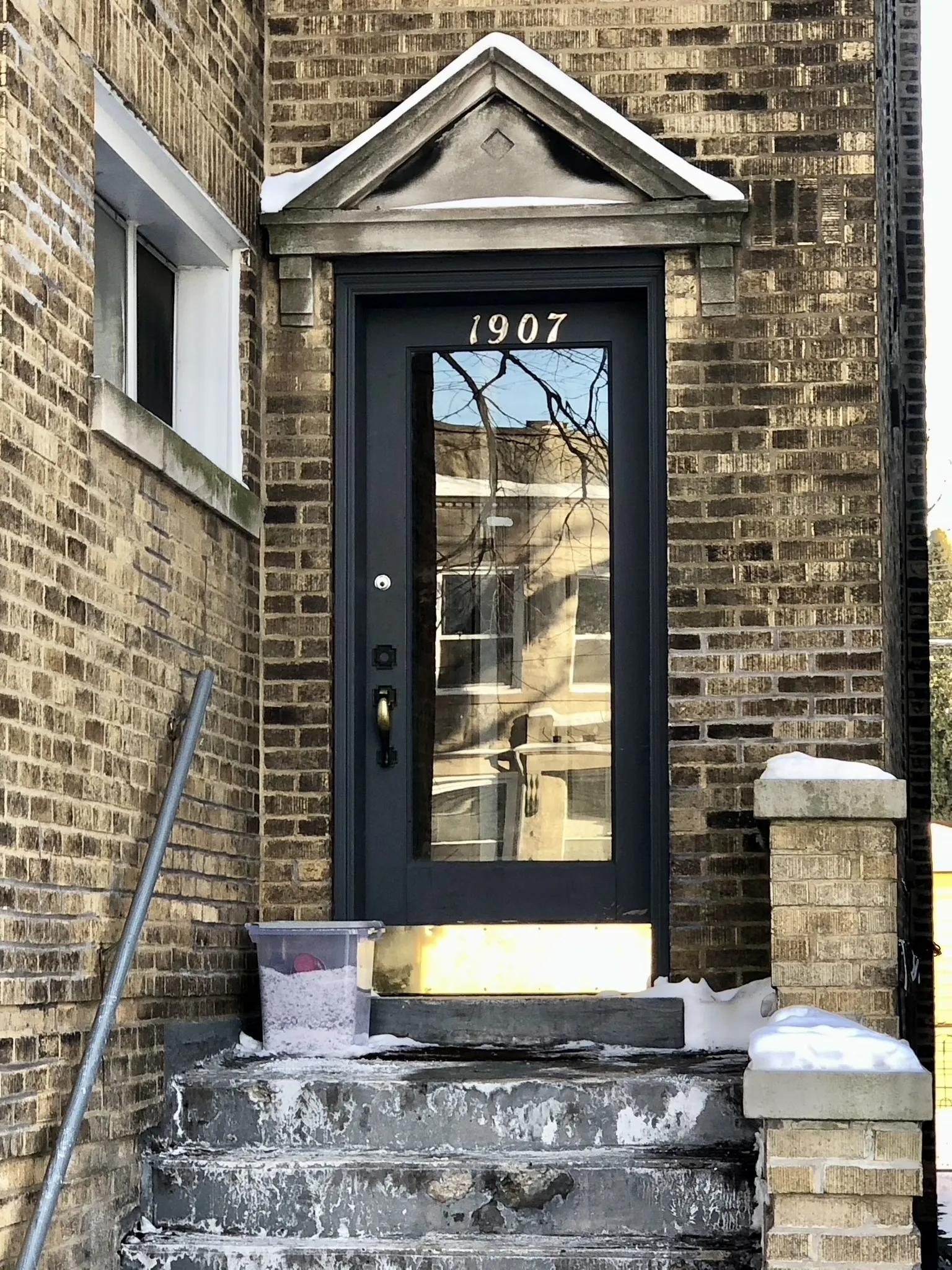 1907 W WAVELAND AVE 60613-1907 W Waveland-unit#1 Fl-Chicago-IL