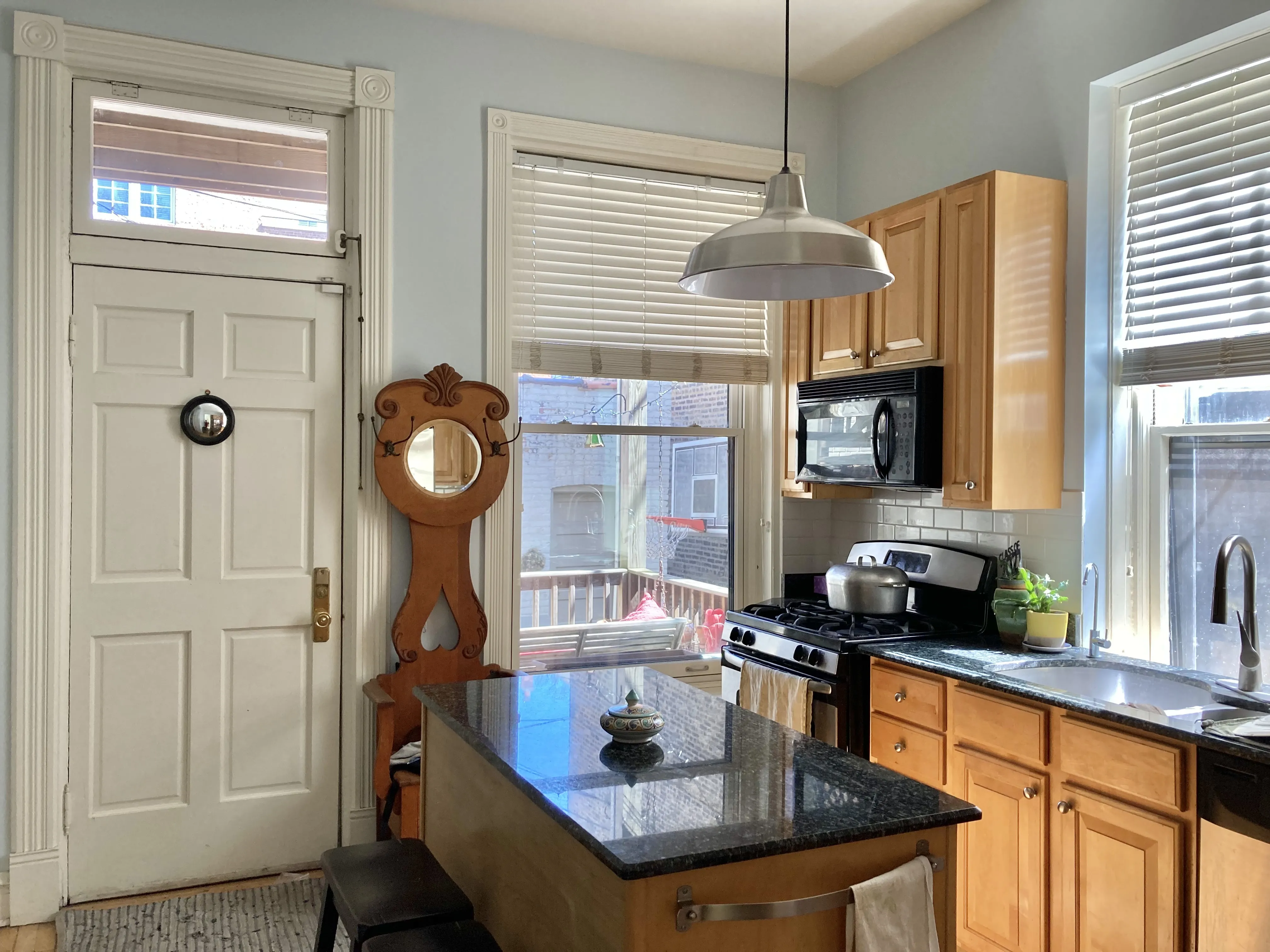 2233 N BISSELL ST 60614-Victoria House-unit#Apt 1-Chicago-IL