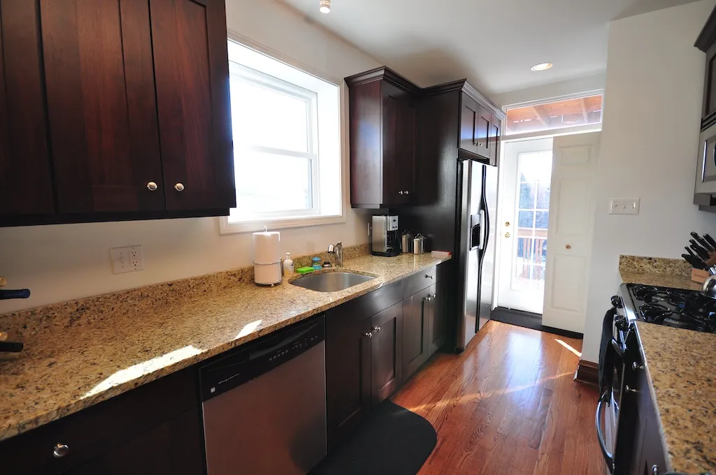 4132 N MOZART ST 60618-Mozart by the Park Apartments-unit#02-Chicago-IL