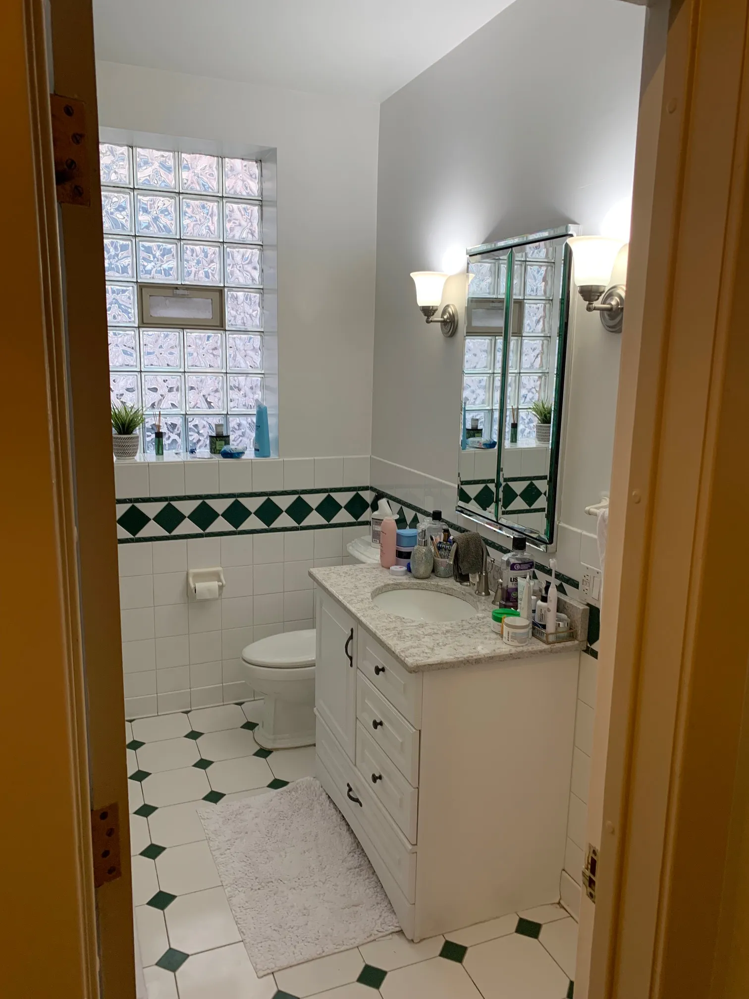 509 W BRIAR PL 60657-Briar Property-unit#2nd -Chicago-IL