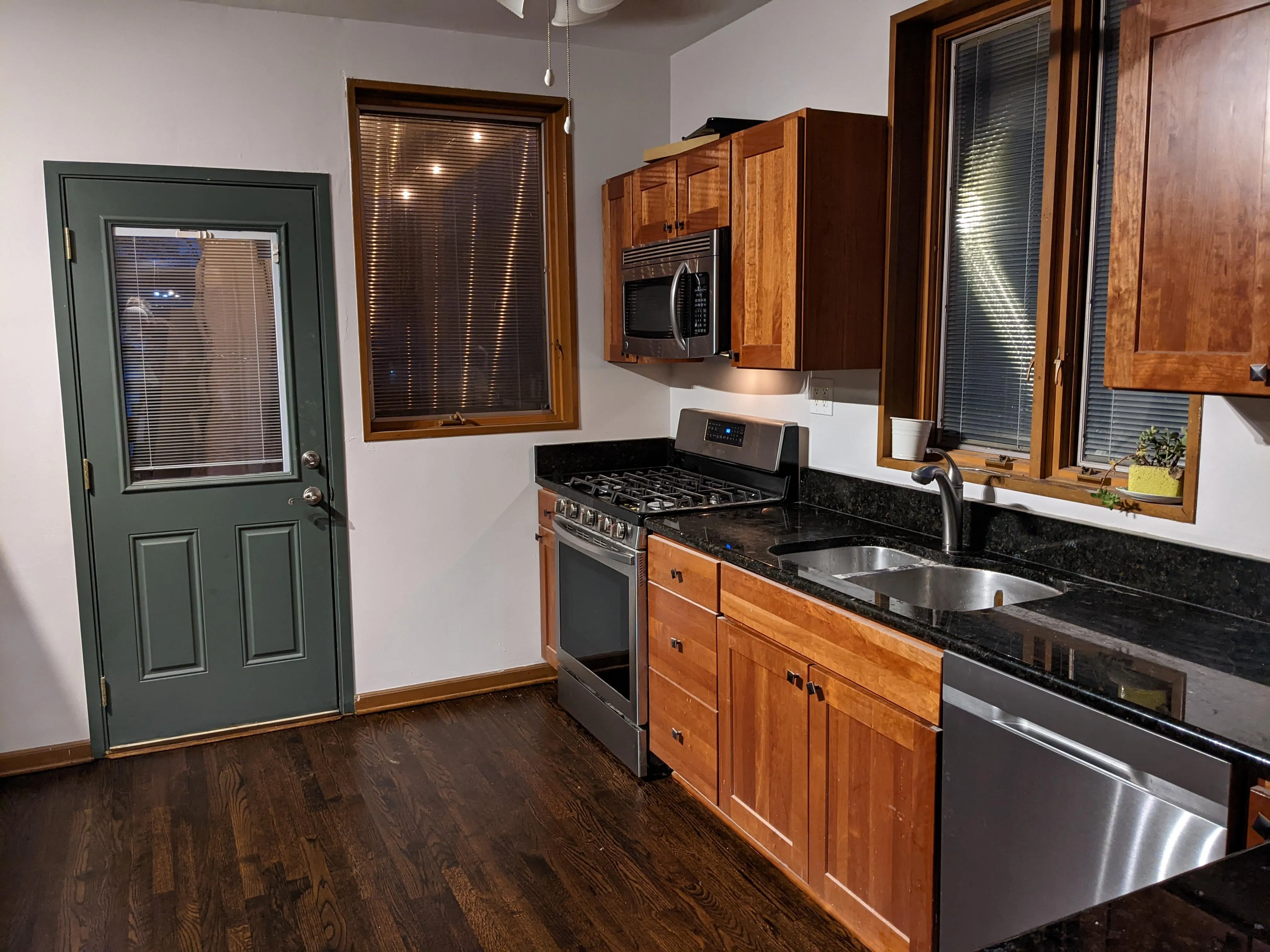 7319 N BELL AVE 60645-unit#2-Chicago-IL