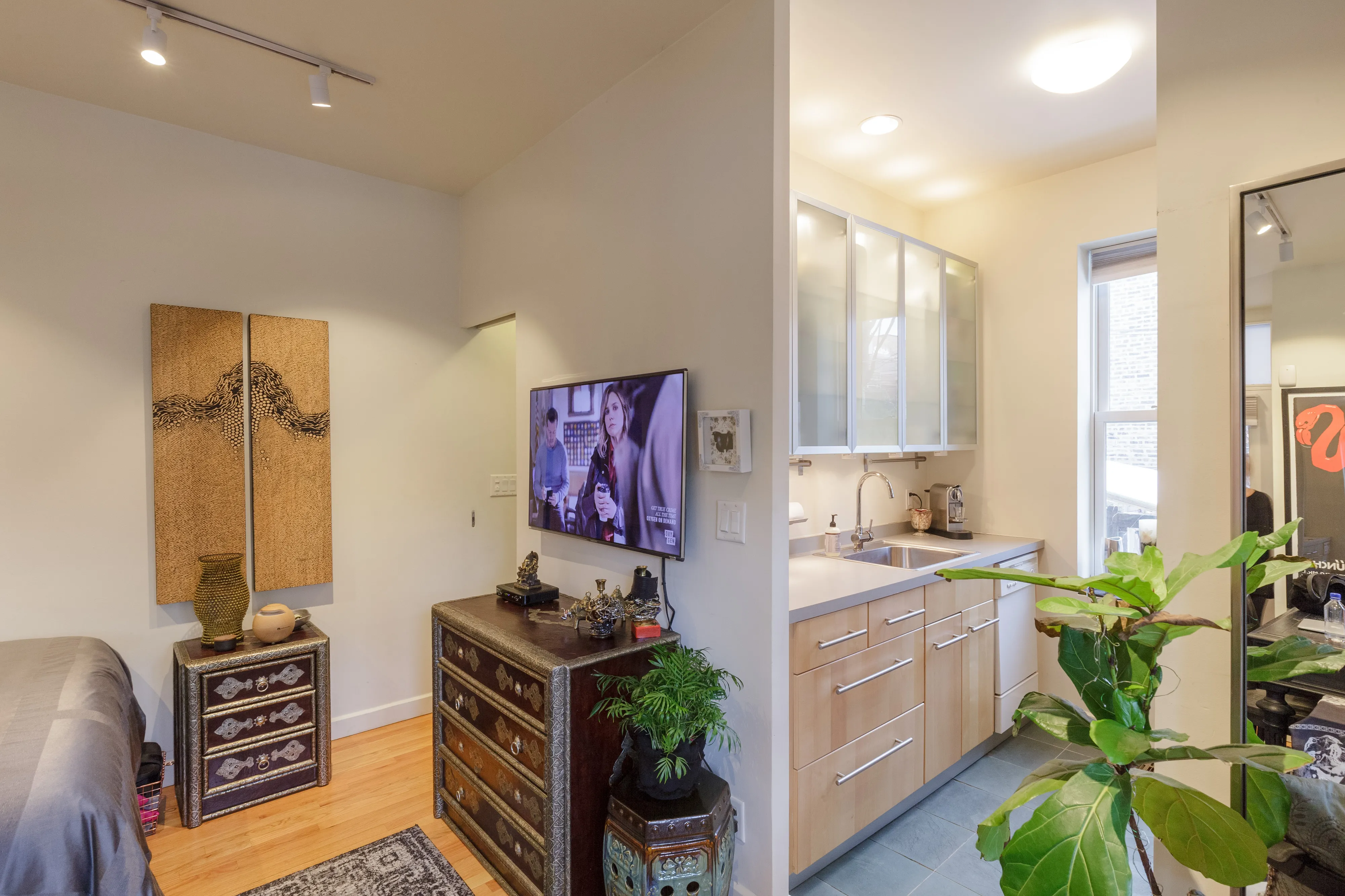 1511 N WICKER PARK AVE 60622-unit#1R-Chicago-IL