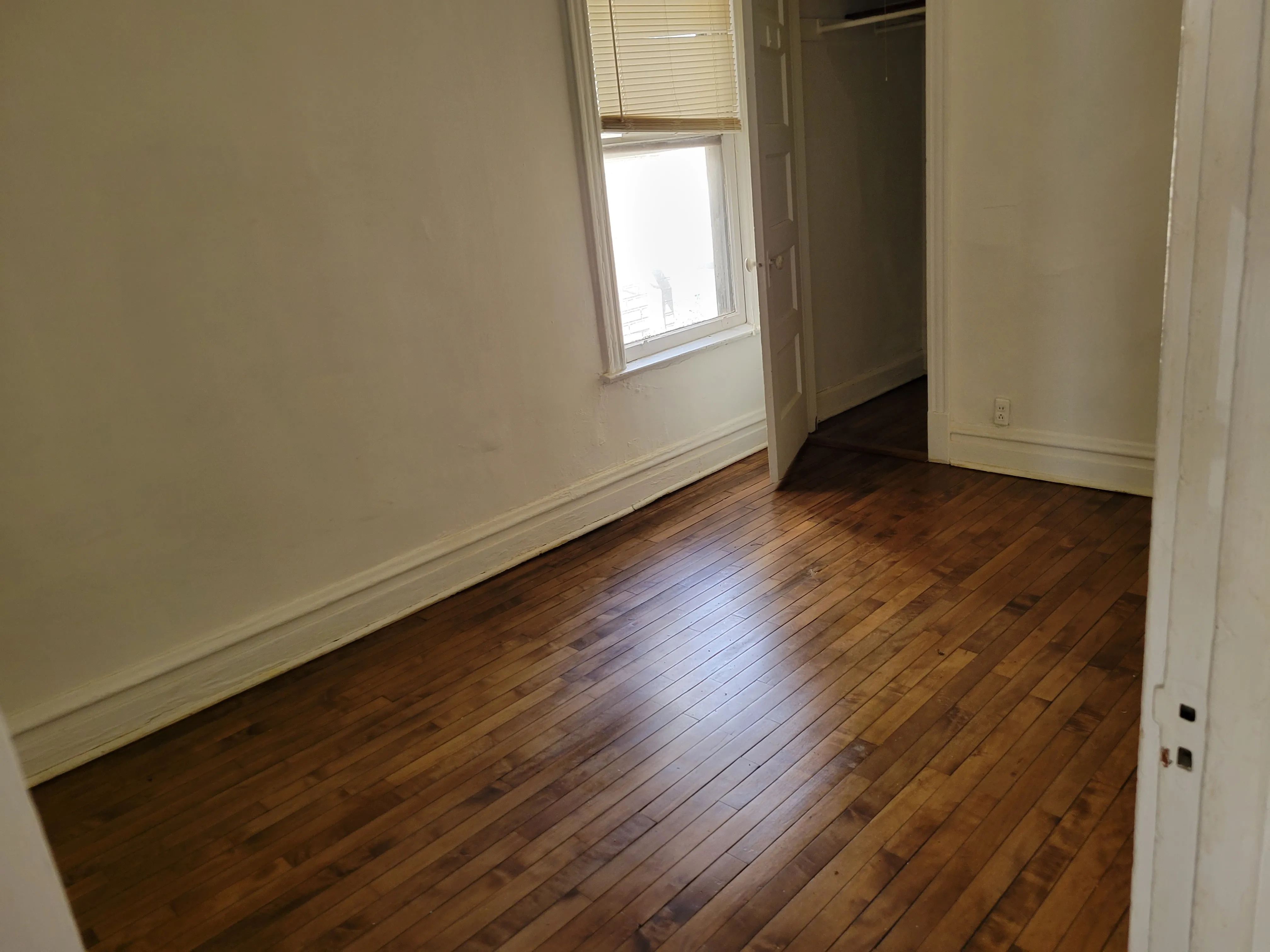 2320 W EASTWOOD AVE 60625-Keenan Apartments-unit#01-Chicago-IL