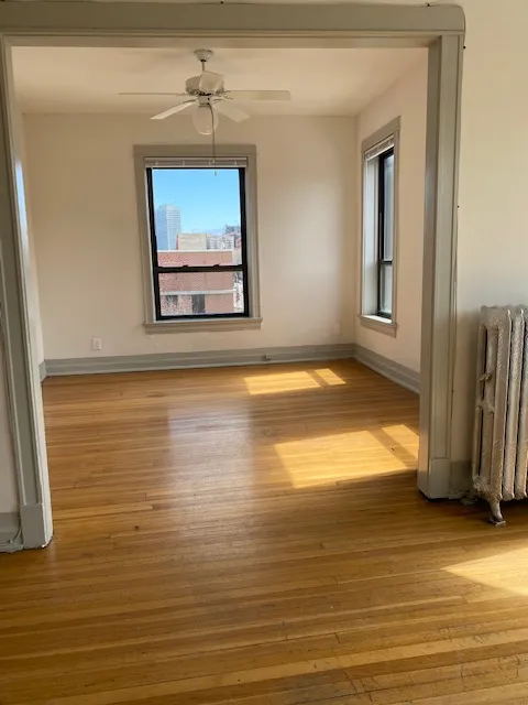 900 W ADDISON ST 60613-unit#3-Chicago-IL