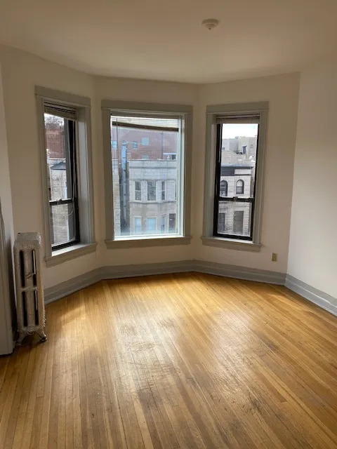 900 W ADDISON ST 60613-unit#3-Chicago-IL