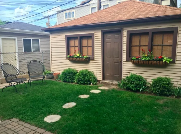 3535 N DAMEN AVE 60618-unit#1R-Chicago-IL