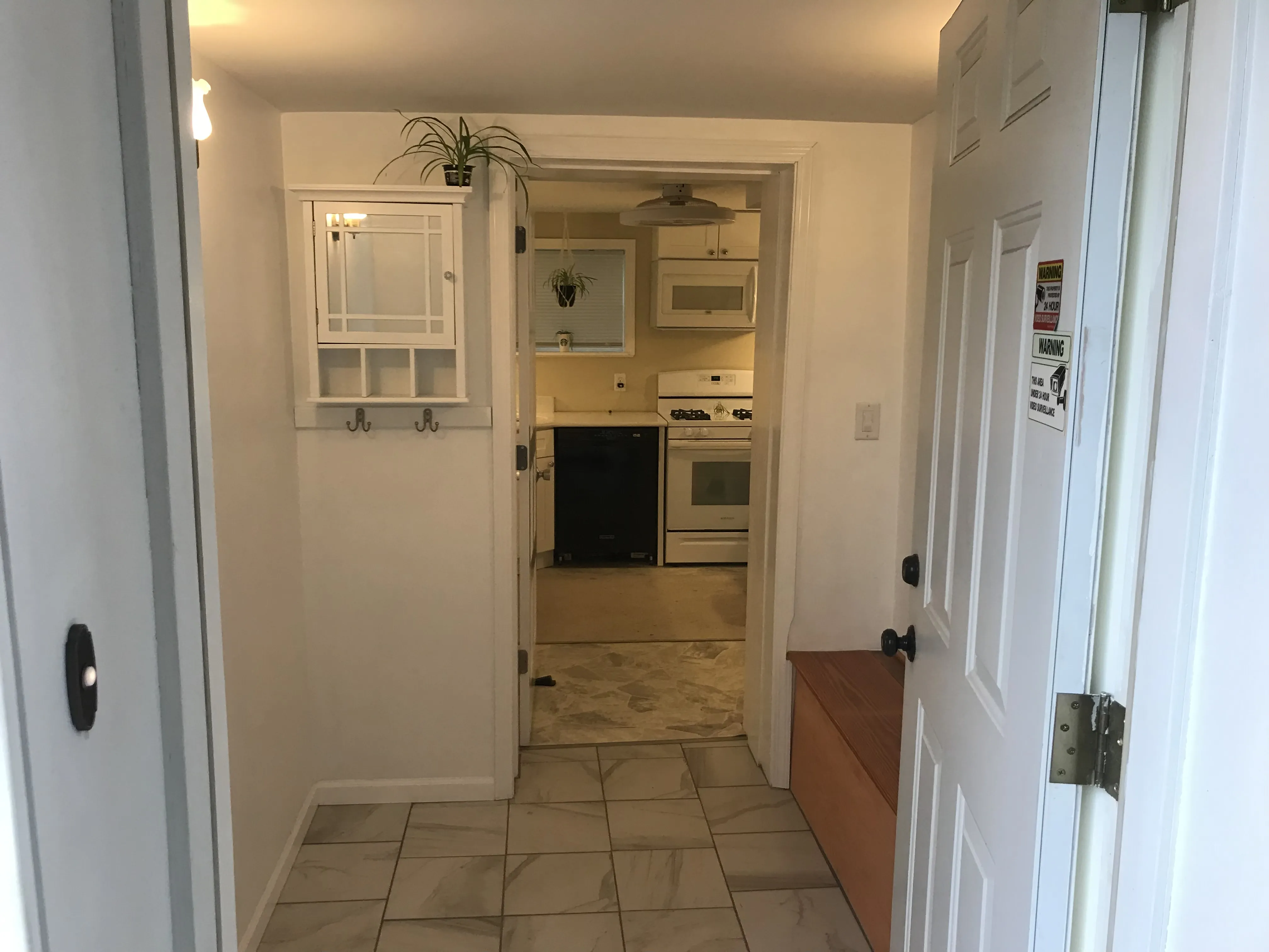 5335 W SUNNYSIDE AVE 60630-Sunnyside Apartments-unit#b-Chicago-IL