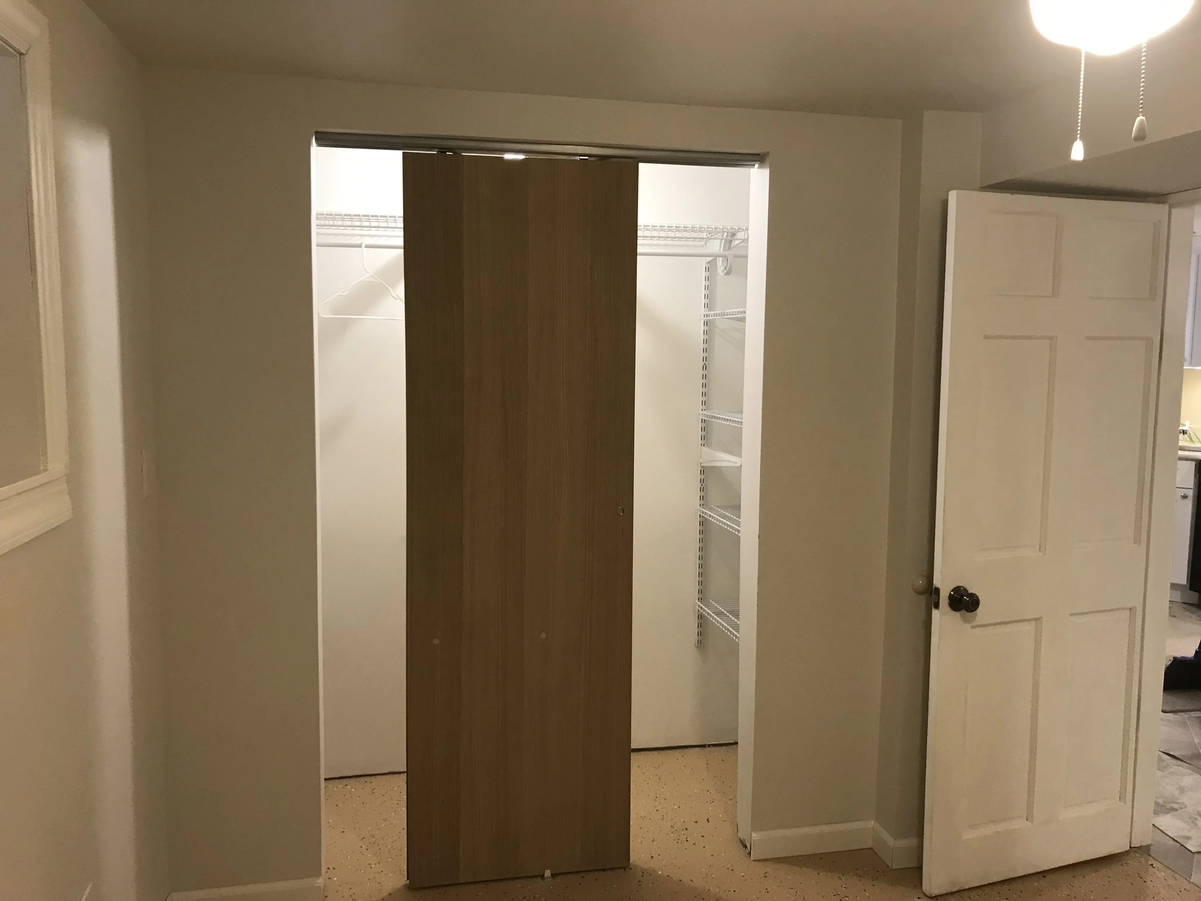 5335 W SUNNYSIDE AVE 60630-Sunnyside Apartments-unit#b-Chicago-IL