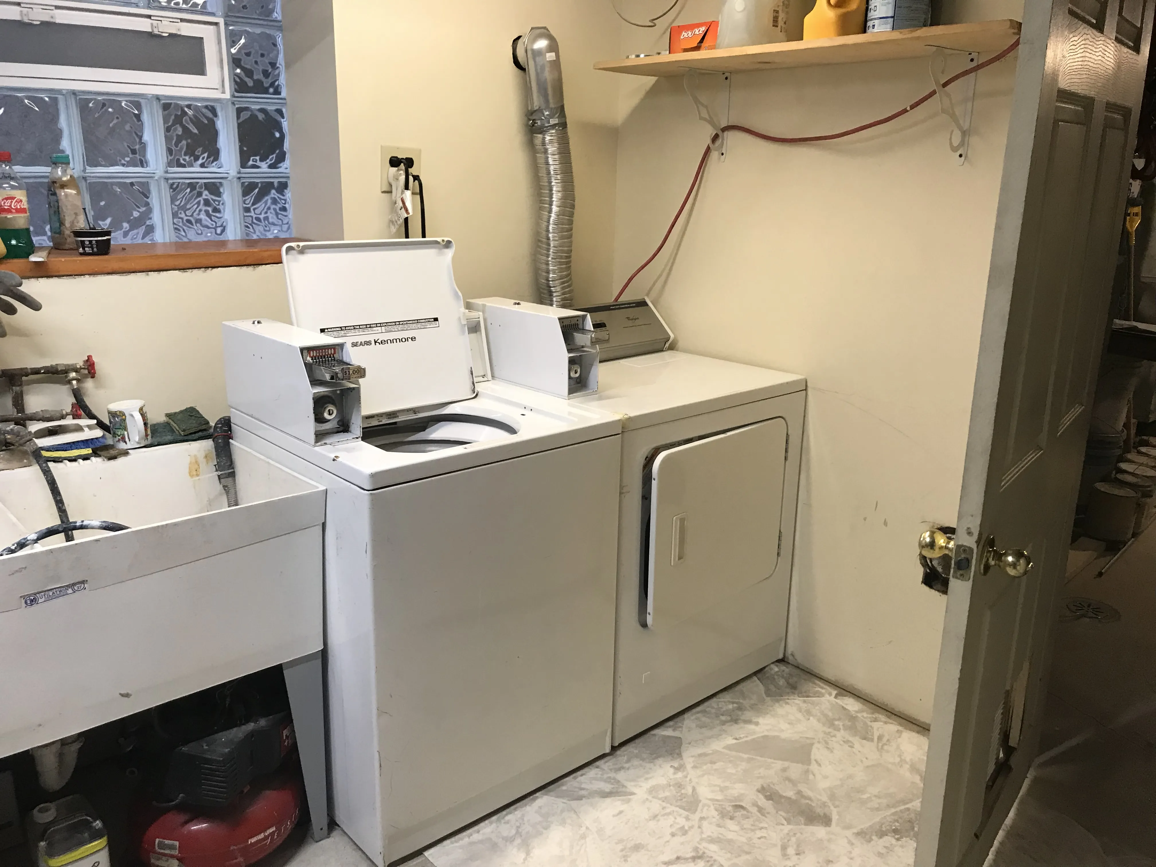 5335 W SUNNYSIDE AVE 60630-Sunnyside Apartments-unit#b-Chicago-IL