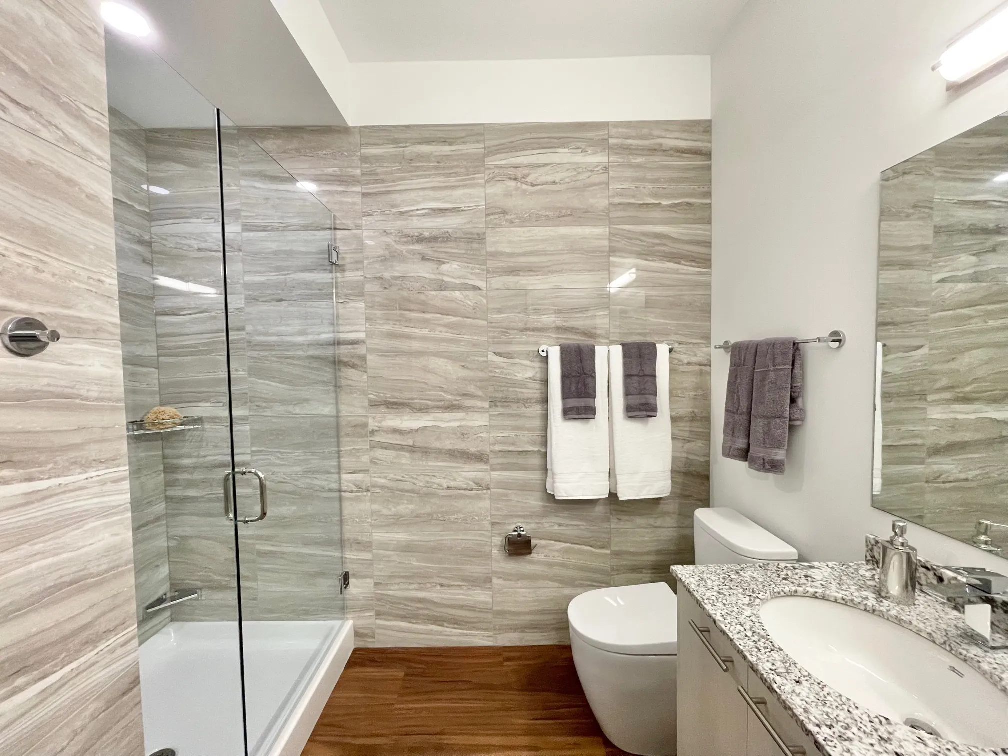 3478 N BROADWAY 60613-Lakeview Luxury Apartment-unit#Apt1-Chicago-IL