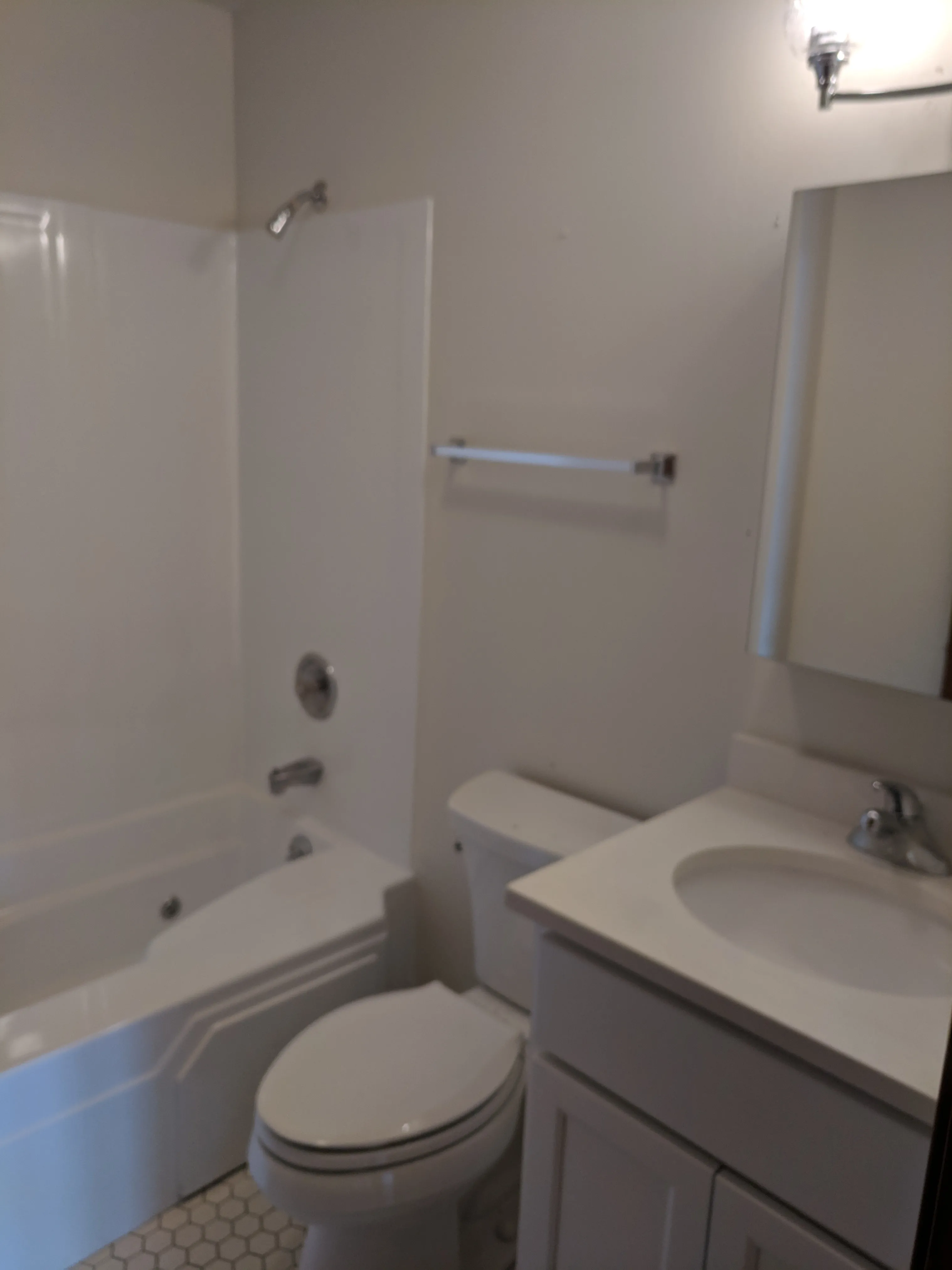 1160 W GRAND AVE 60642-unit#4-F-Chicago-IL