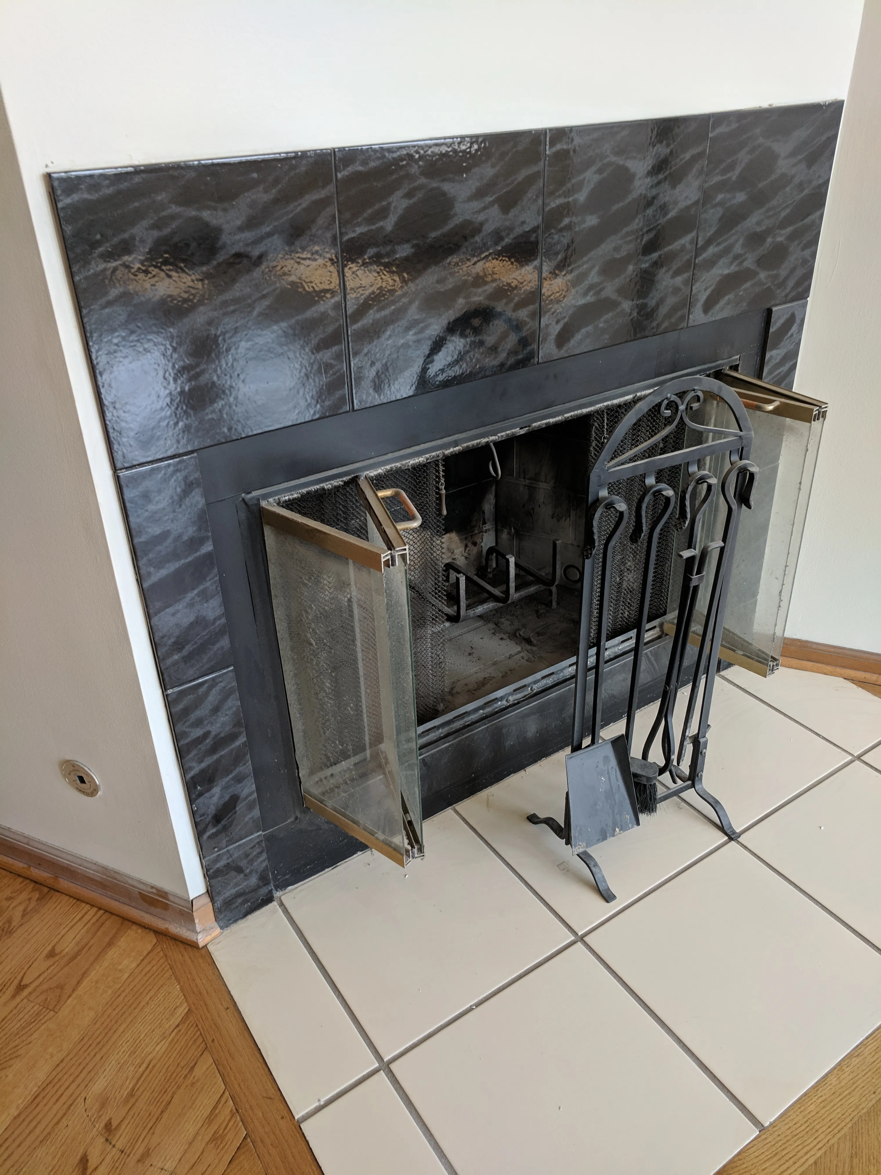 1160 W GRAND AVE 60642-unit#4-F-Chicago-IL