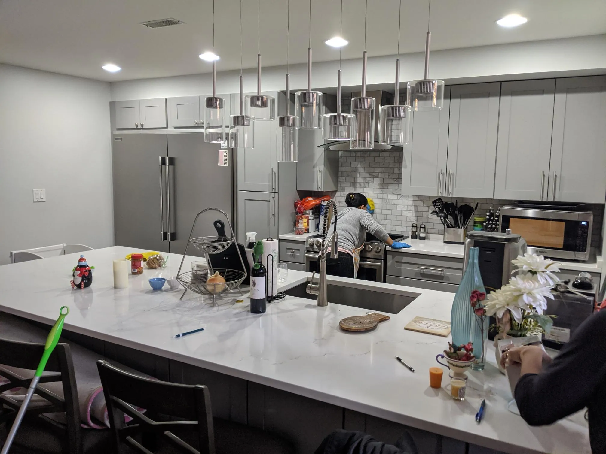 2107 W MONTROSE AVE 60618-unit#2-Chicago-IL