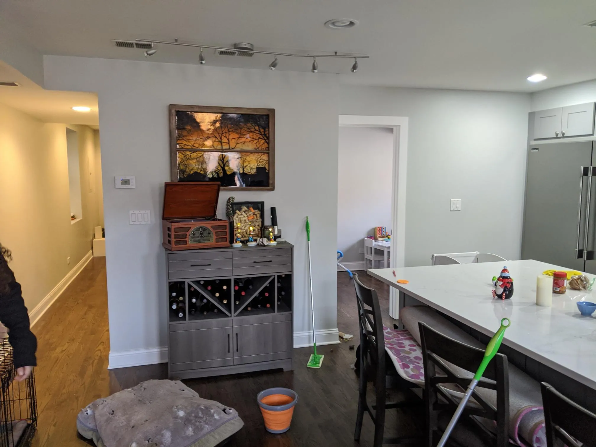 2107 W MONTROSE AVE 60618-unit#2-Chicago-IL