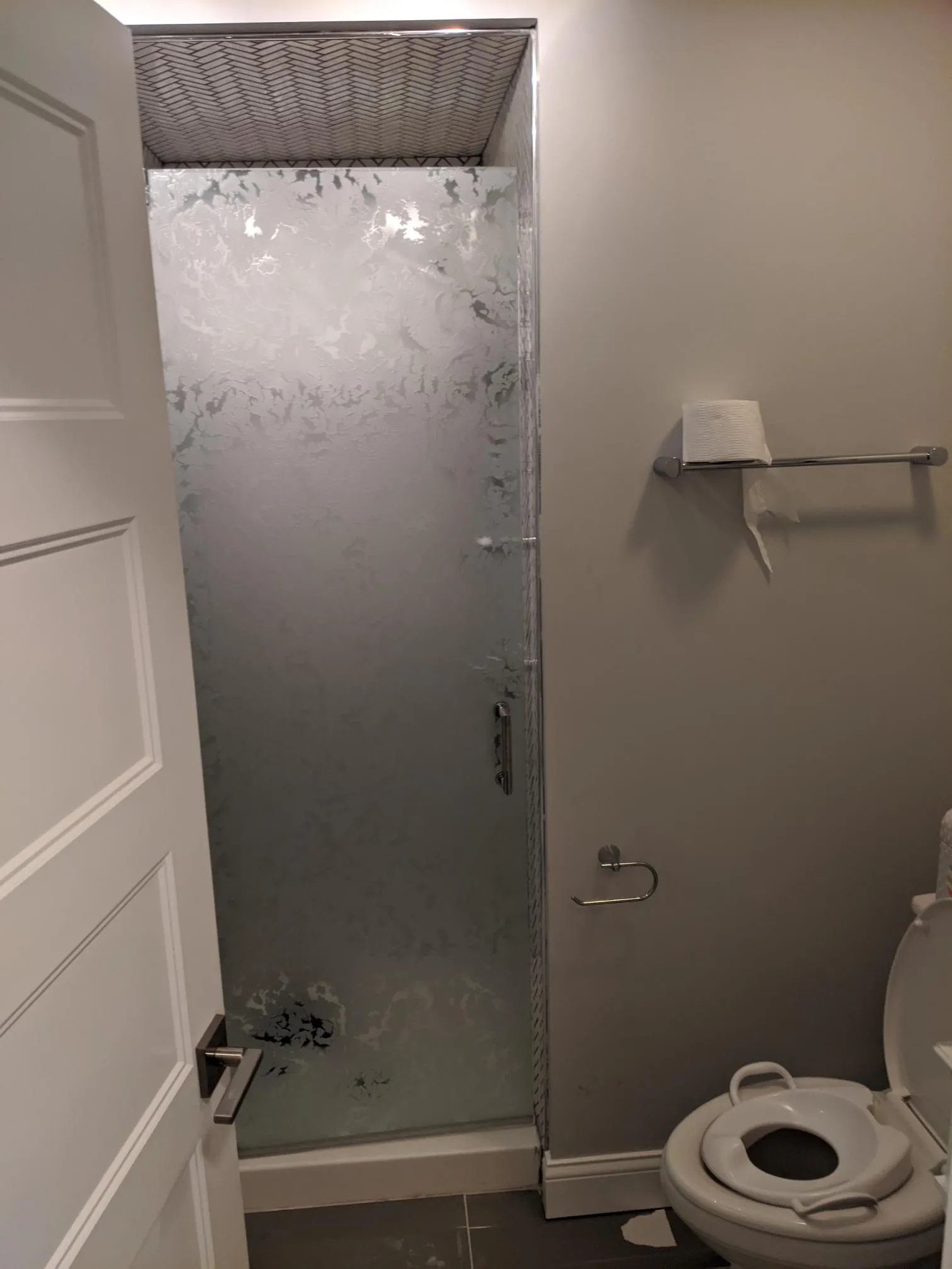 2107 W MONTROSE AVE 60618-unit#2-Chicago-IL